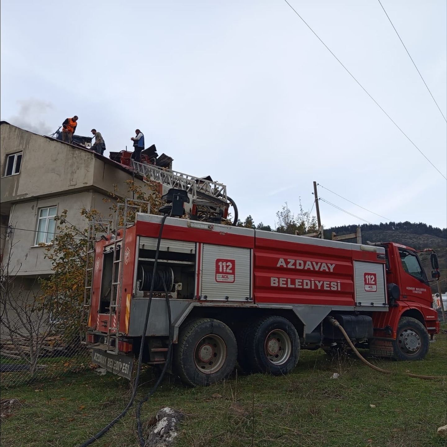 Azdavay Koy Evi Catisi Yandi (2)