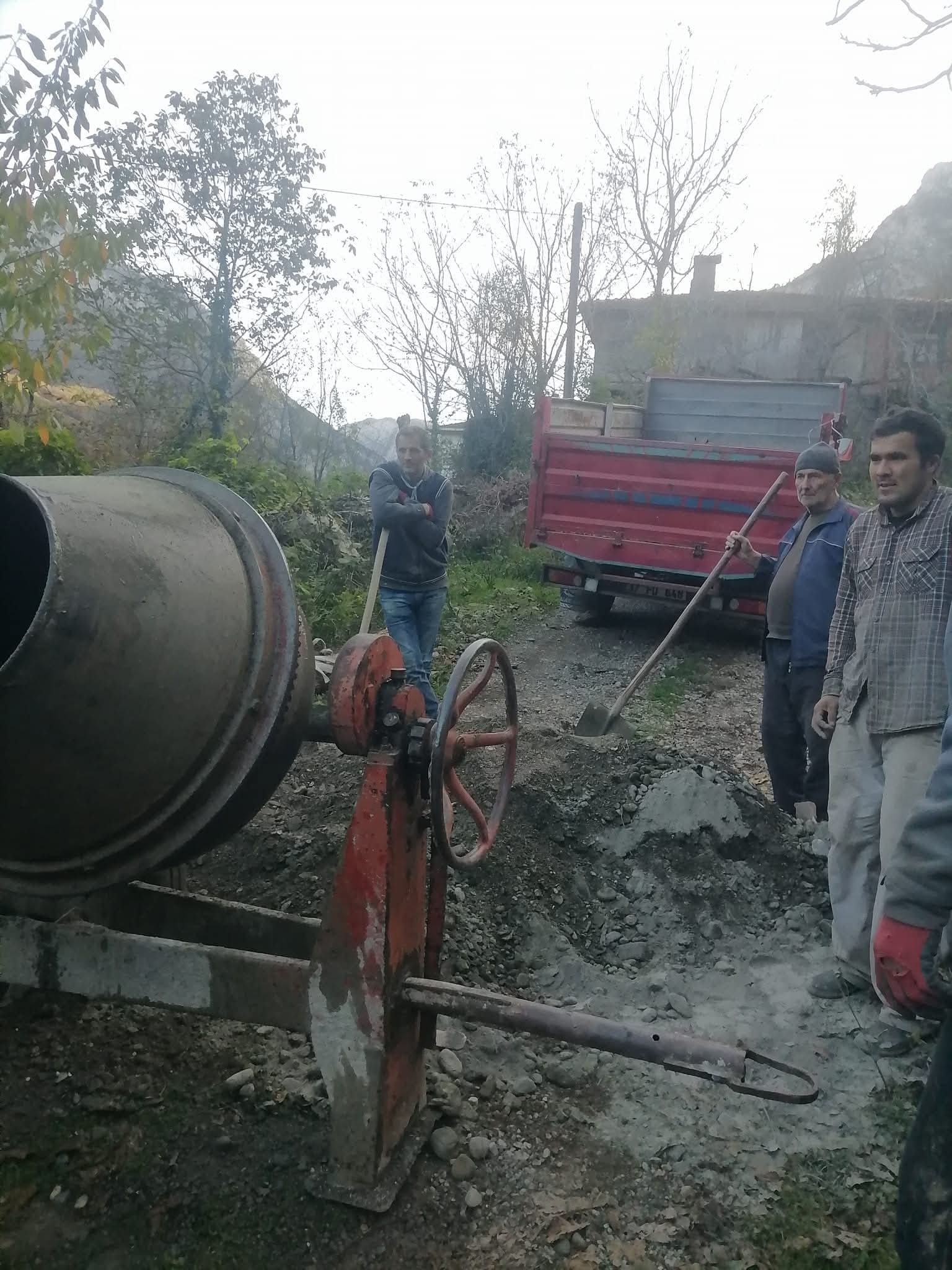 Cide'nin Derebucağı Köyünde Köprü Ve Islah Çalışmaları Sona Yaklaştı (3)