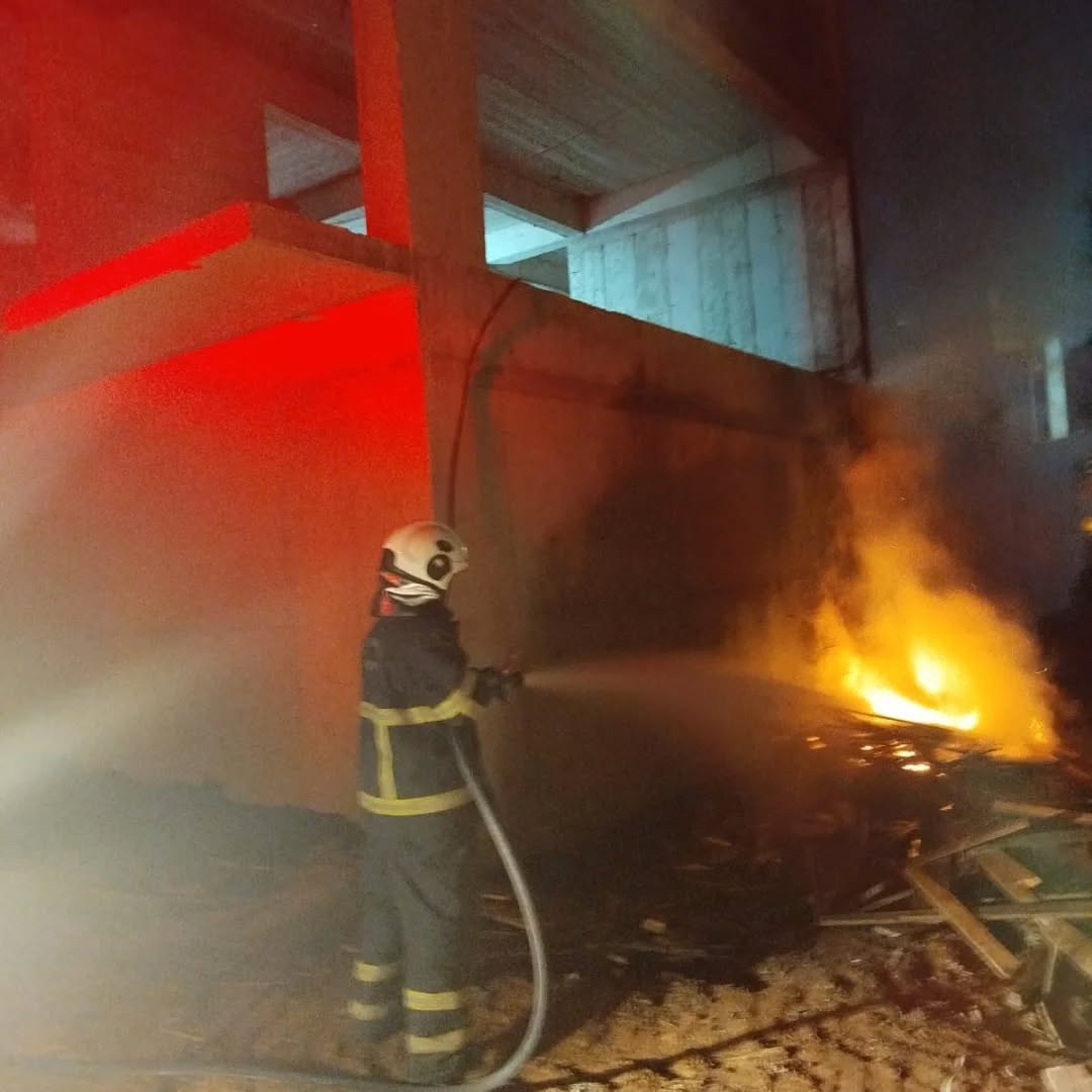 Inşaatta Yangın (2)