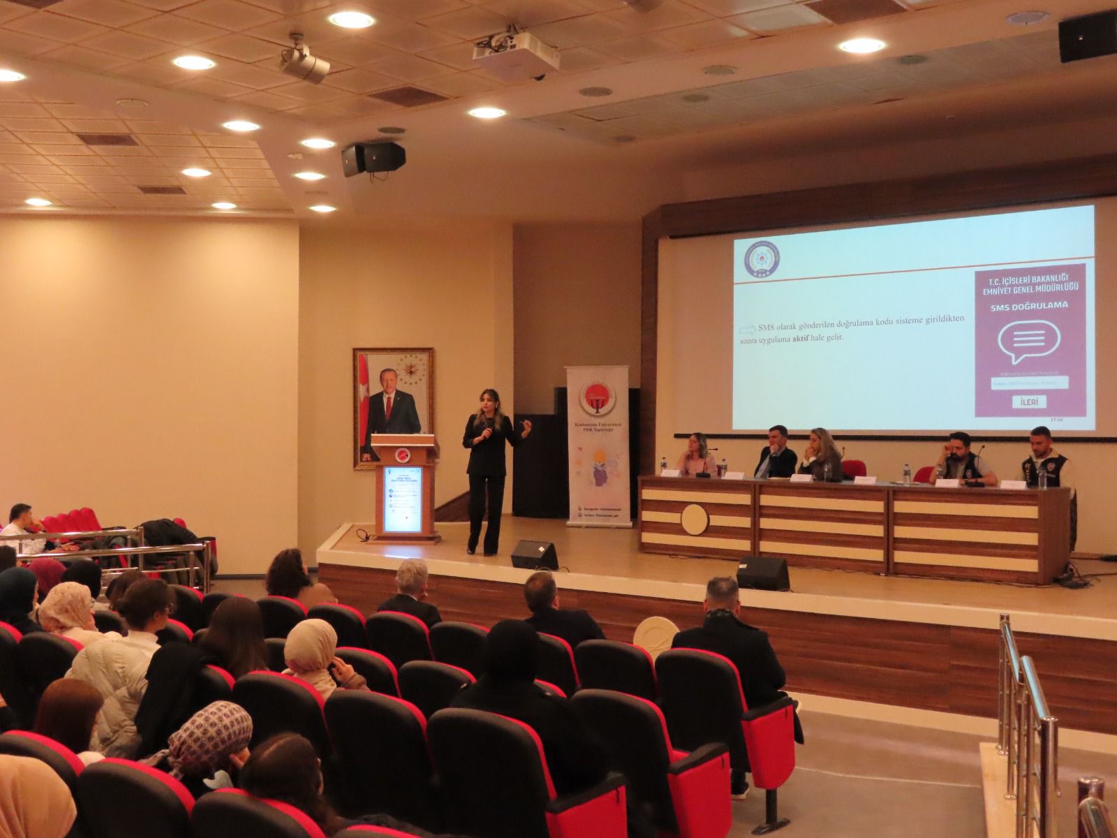 Kastamonu Emniyetin'den Üniversite Öğrencilerine Eğitim (3)