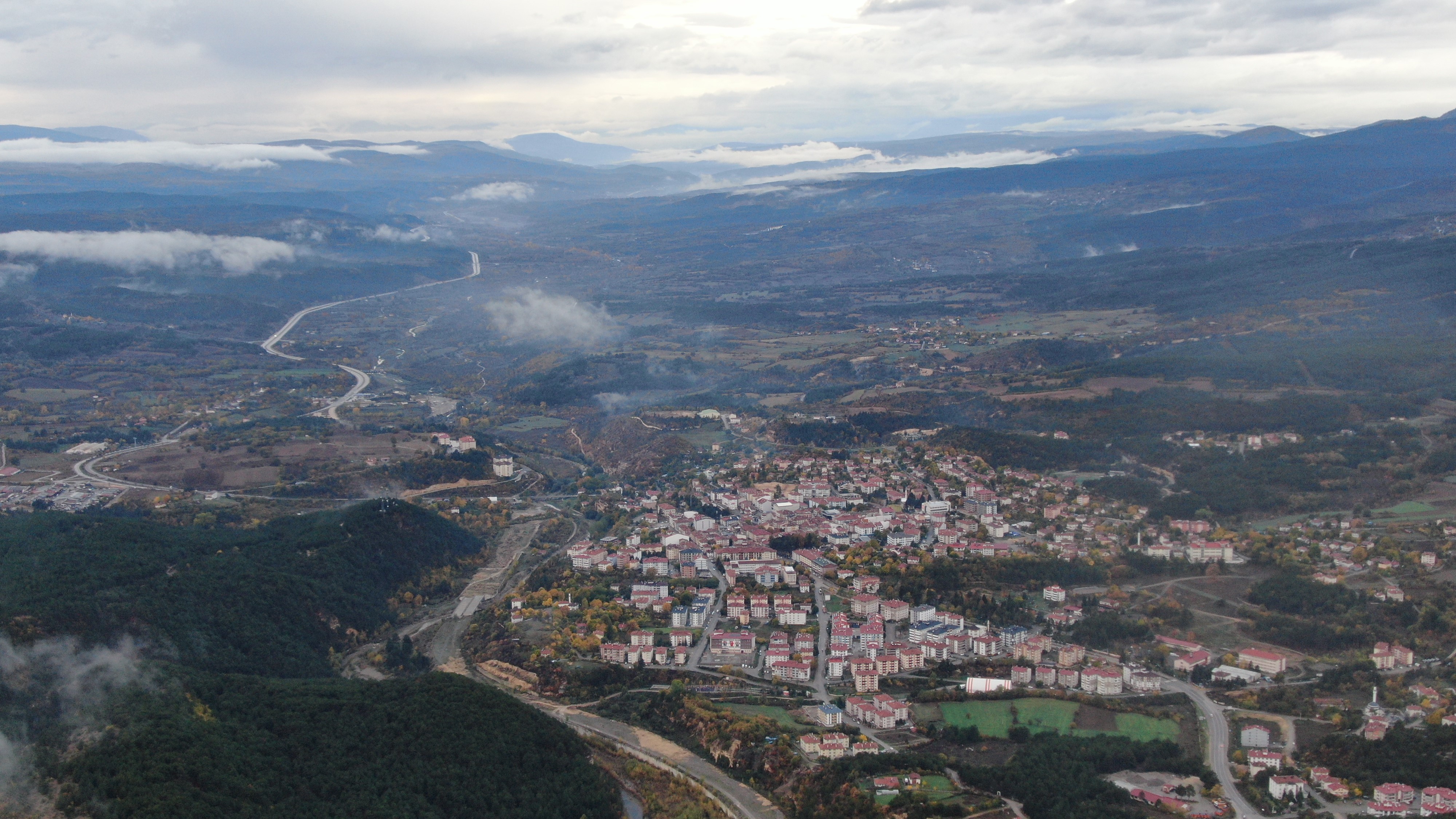 Kastamonu Yaylalarında Sis Ve Doğanın Buluşması Mest Etti (3)