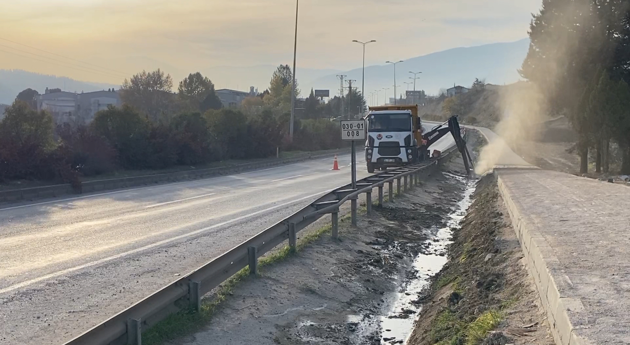 Kastamonu Yolunda Doğal Gaz Borusu Patladı! (1)
