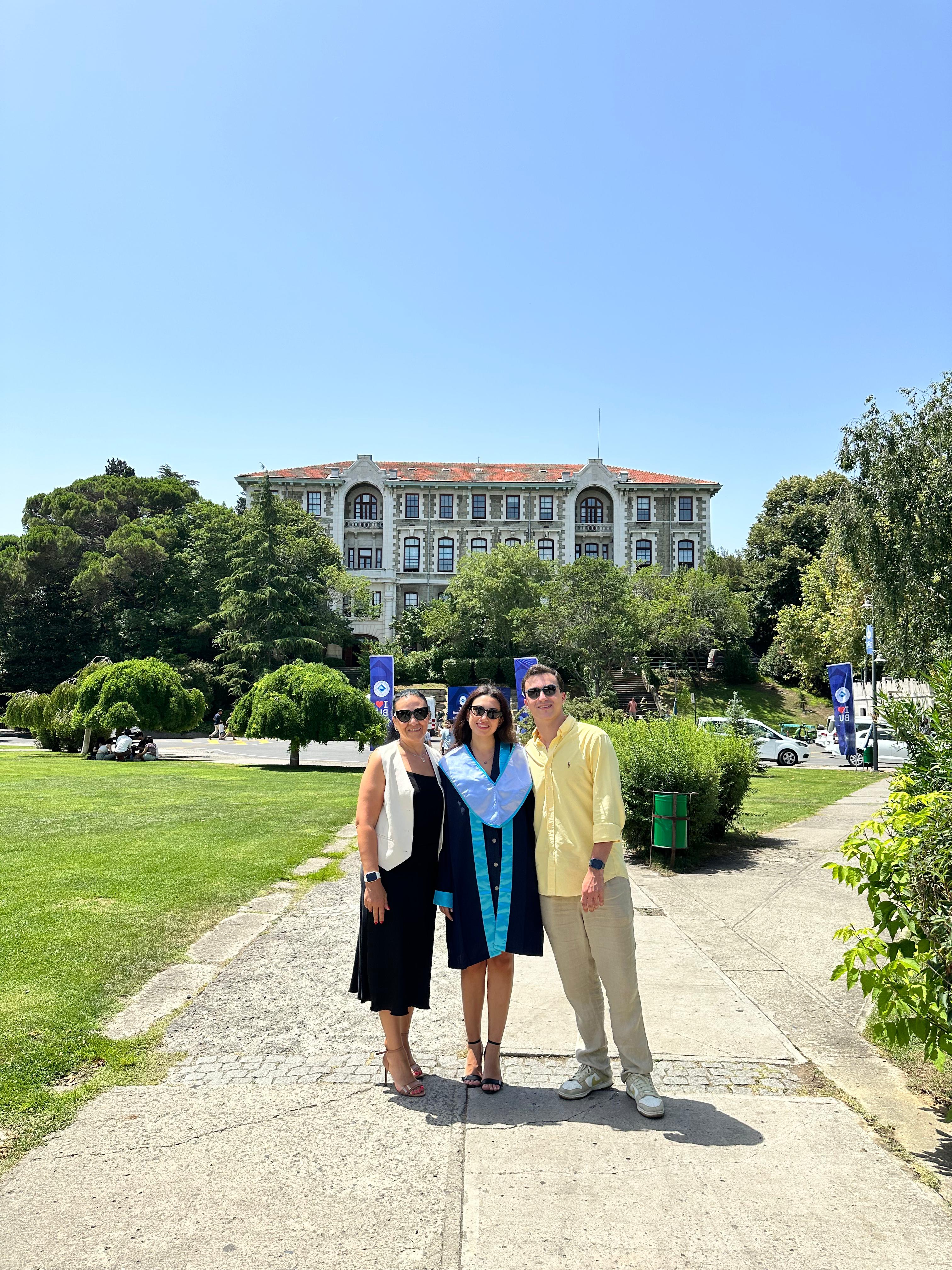 Mi̇ne Özgür Köşe (4) (4)