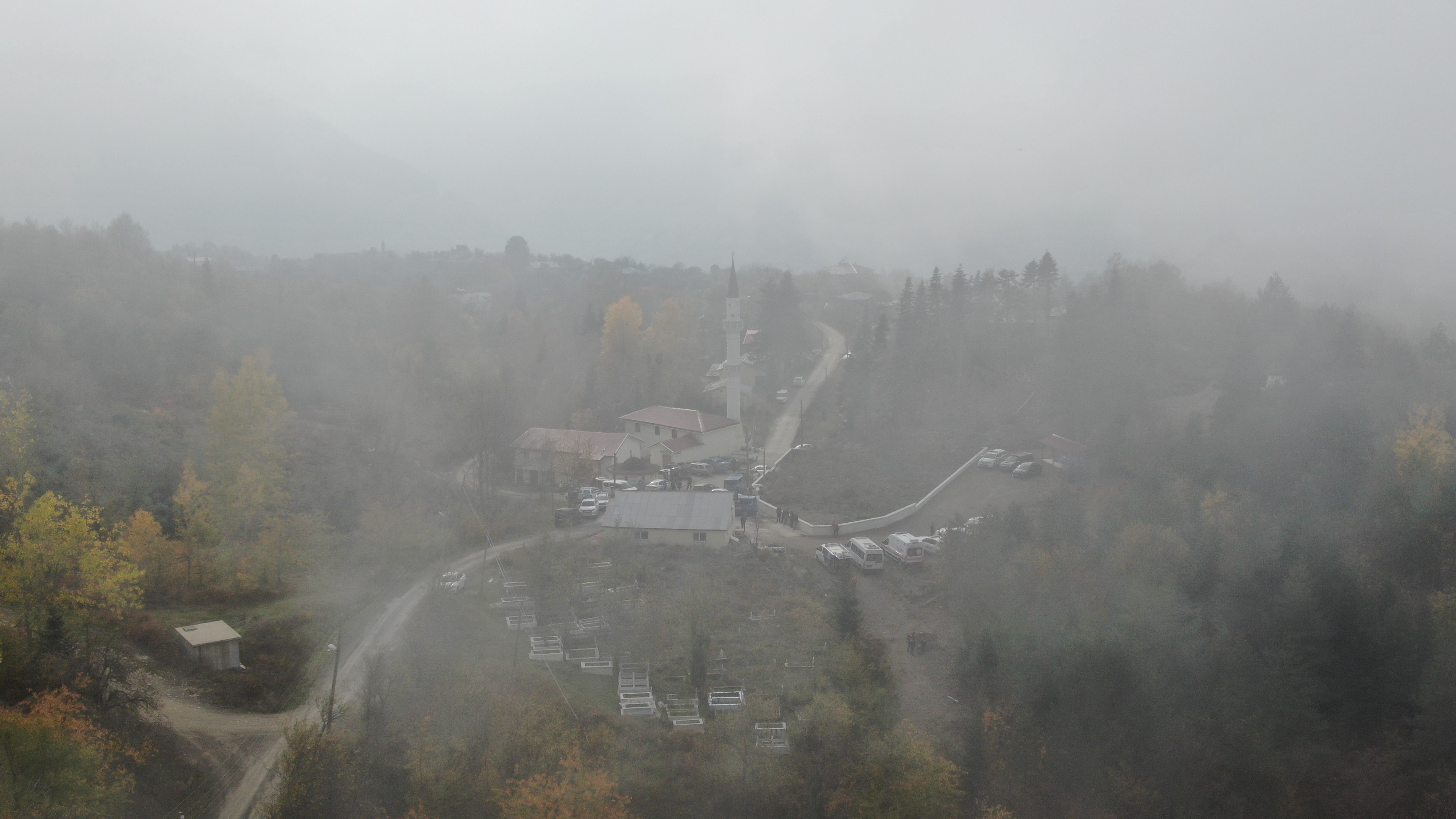 Yoğun Sis Altında Kayıp Anne Ve Oğul Aranıyor (2)