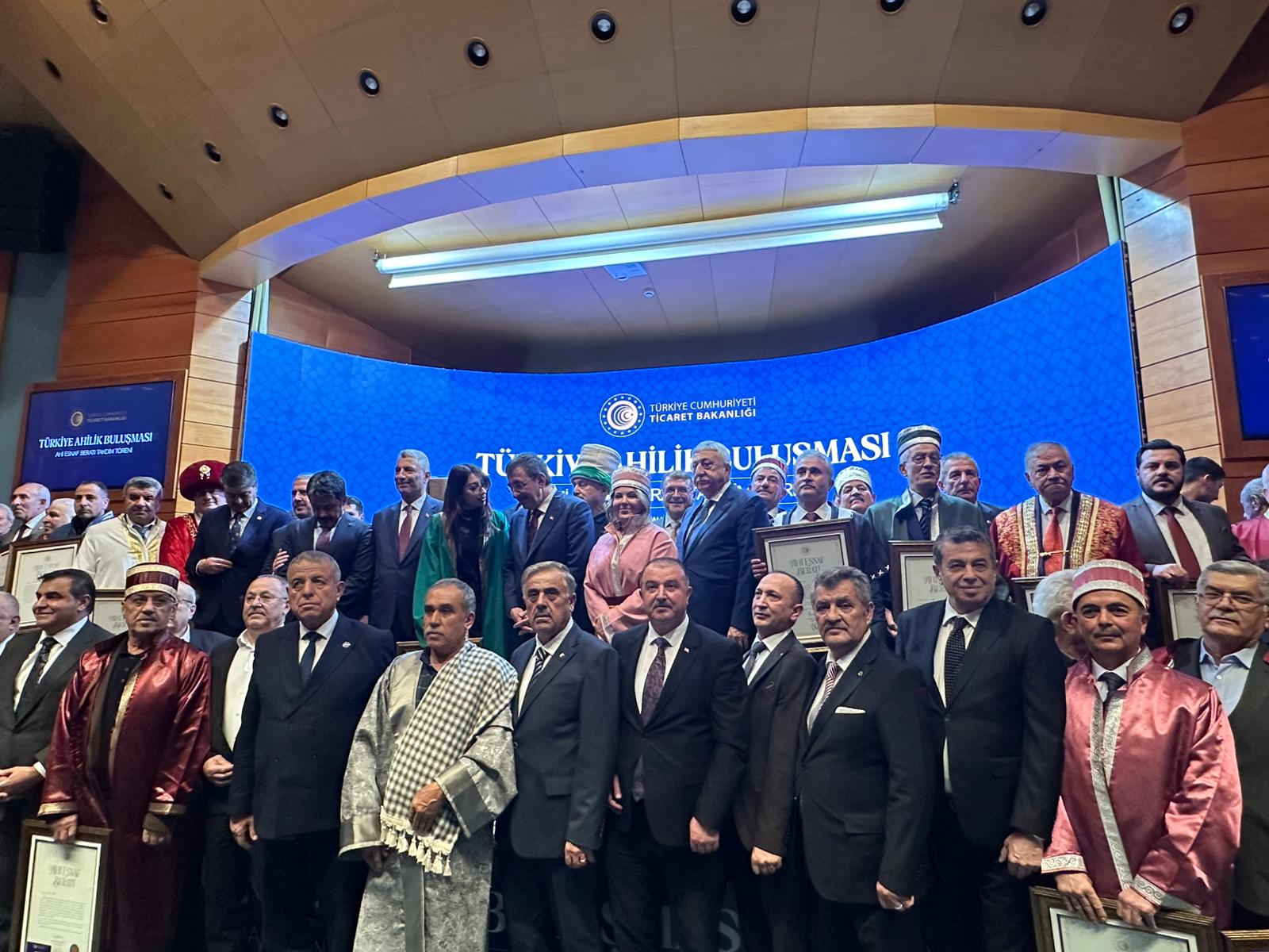 E8423975 A812 4A81 8F41 48C25Eb6F489