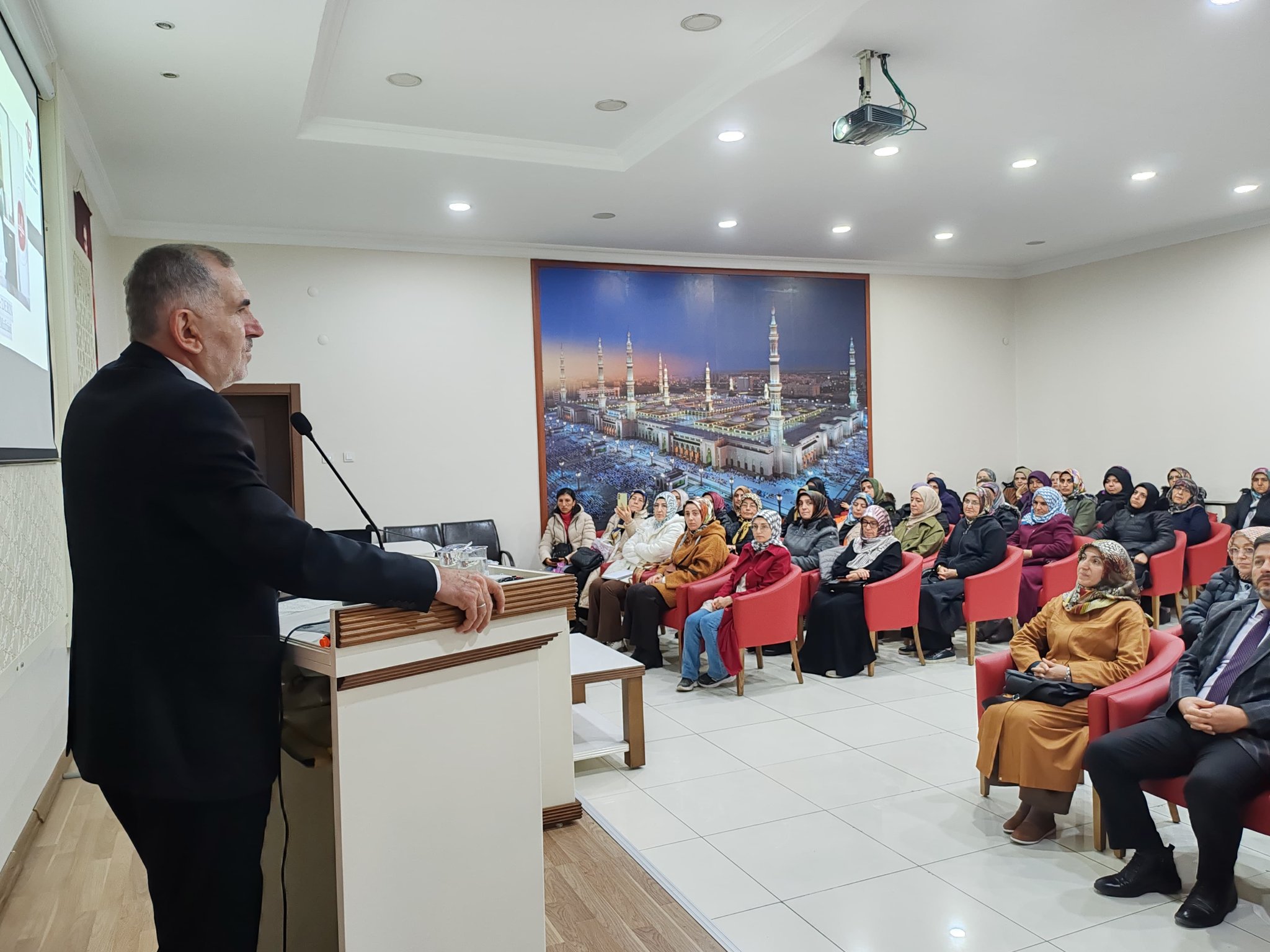 Kastamonu Müftülüğü'nden 'Değerleri Ile Güçlü Ailem' Semineri (1)