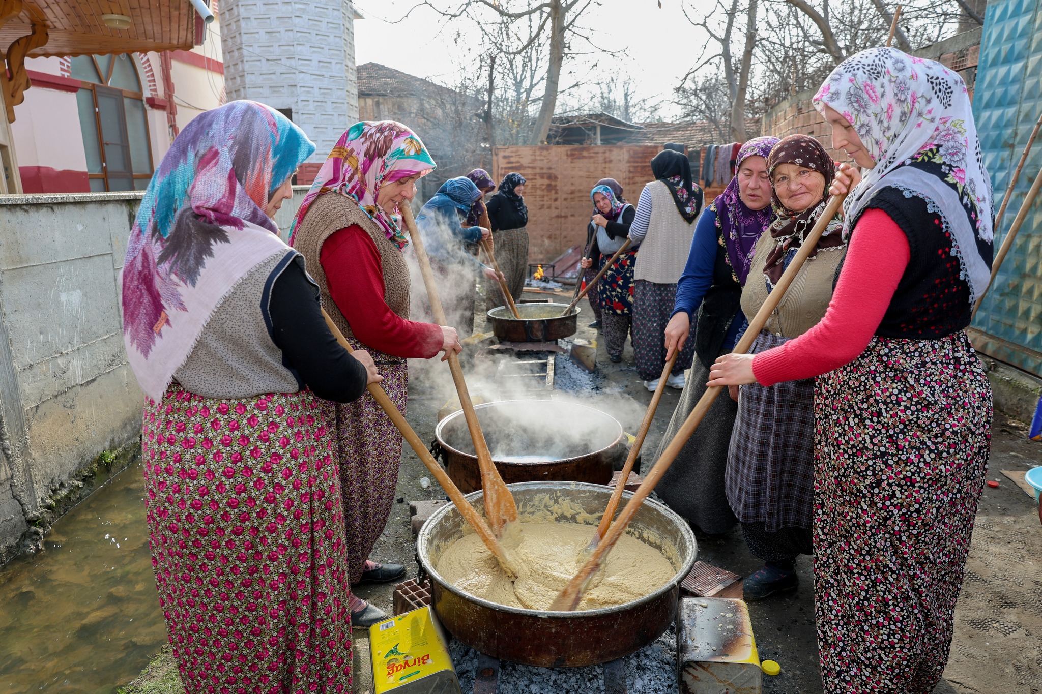 Kastamonu'da Asırlık Helva Geleneği Yaşatıldı (2)