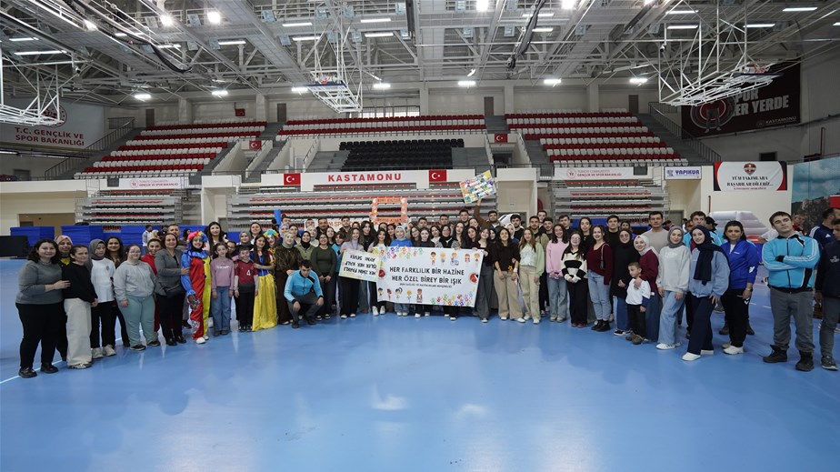 Kastamonu’da Sevgi Ve Dayanışma Parkurda Buluştu (1)