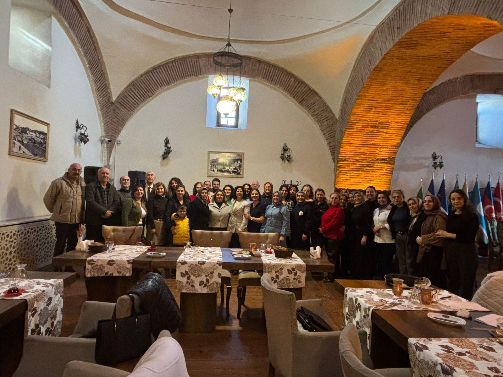 Kastamonulu Ebeye Duygusal Veda (2)