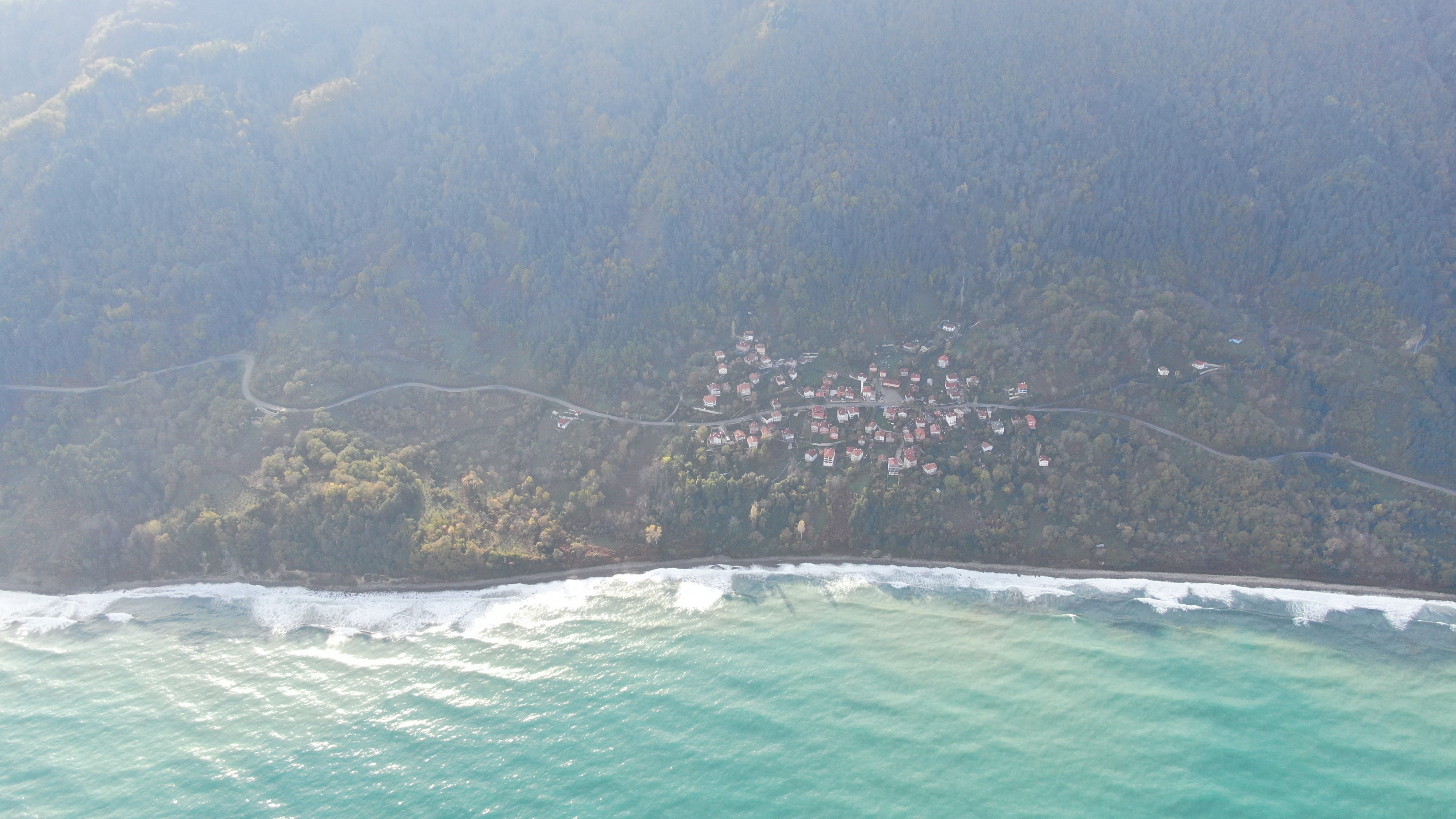 Köylülerin Emeğiyle Yapılan Teras Ziyaretçileri Büyülüyor (3)