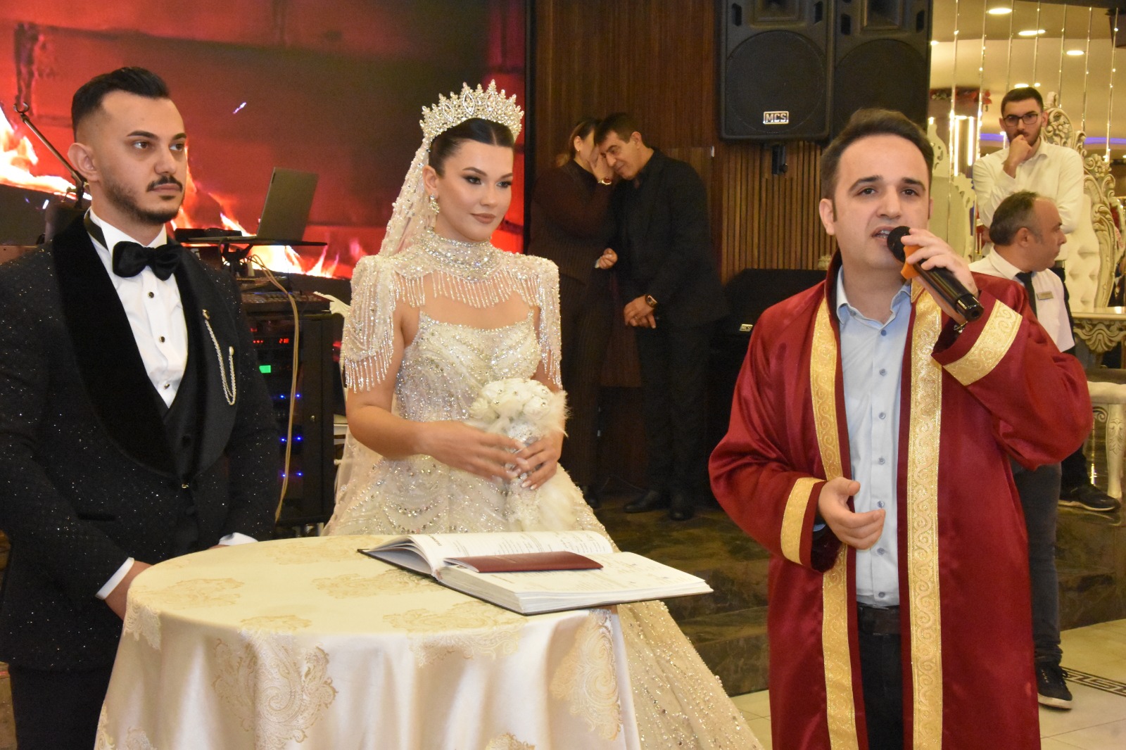 Mesai Arkadaşlığından Hayat Arkadaşlığına (1)