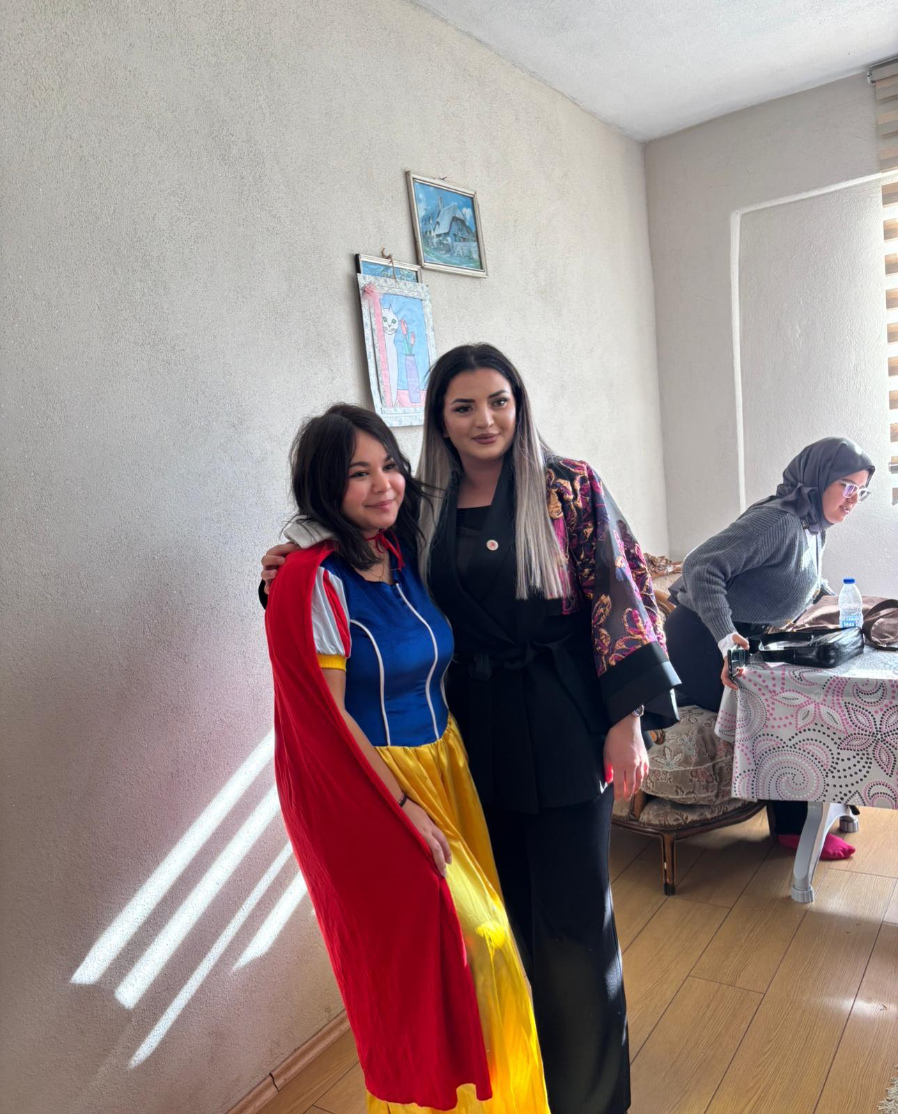 Muhtar Ebru Uzun’dan Köyde Eğlence Dolu Gün (1)