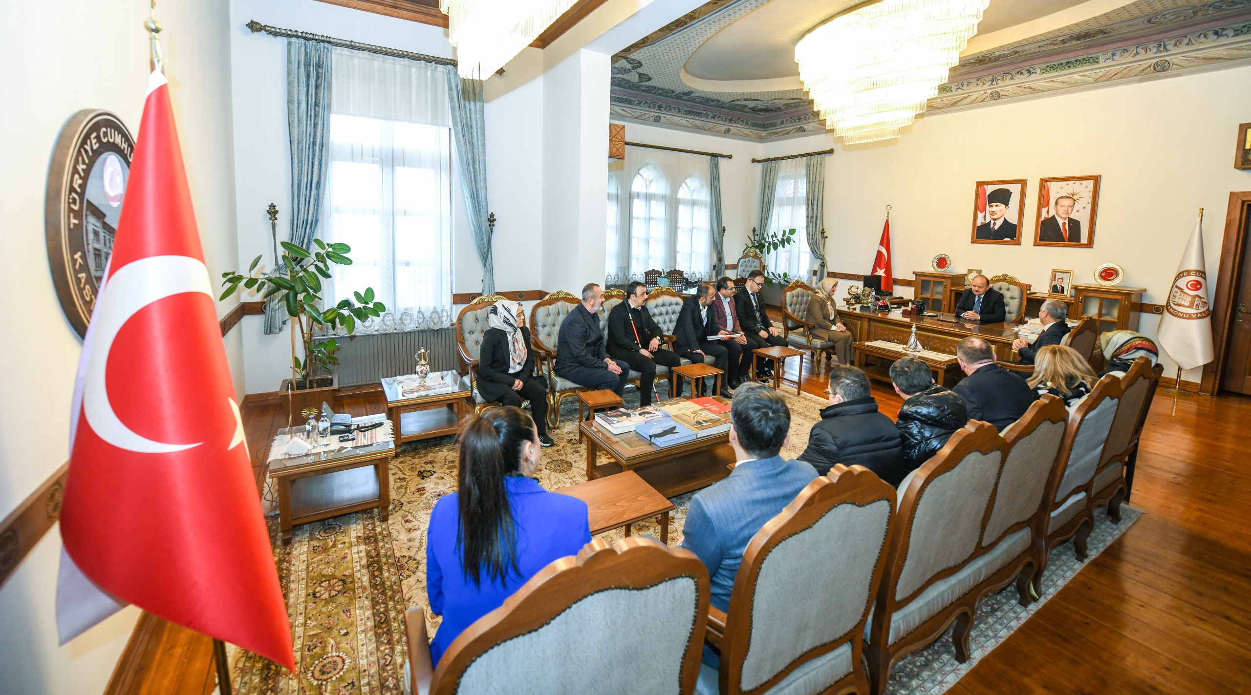 Vali Meftun Dallı Özel Bireyleri Ağırladı (2)