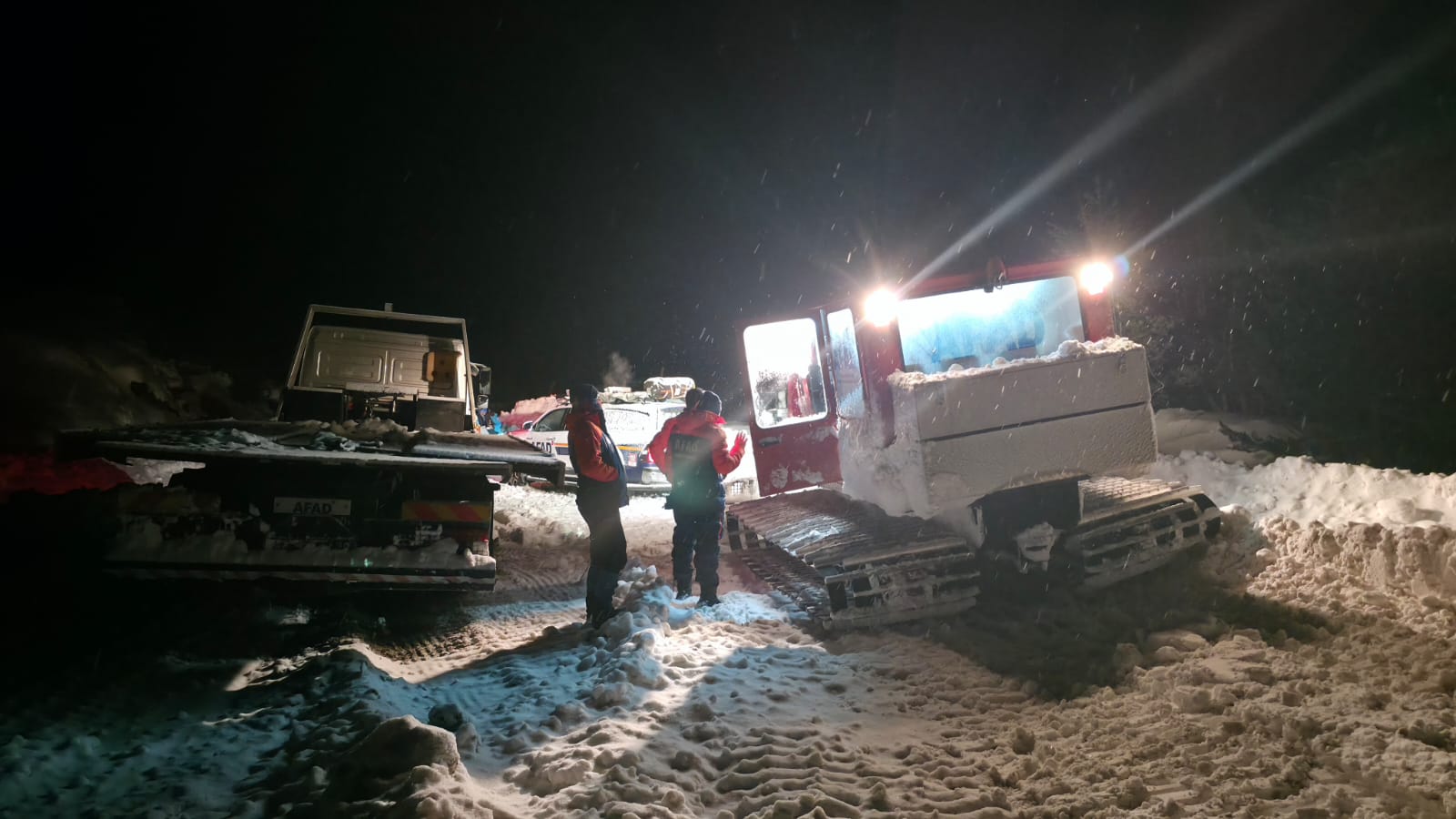 Zorlu Karda 1,5 Metre Engel Aşıldı, Hastaya Ulaşıldı (1)