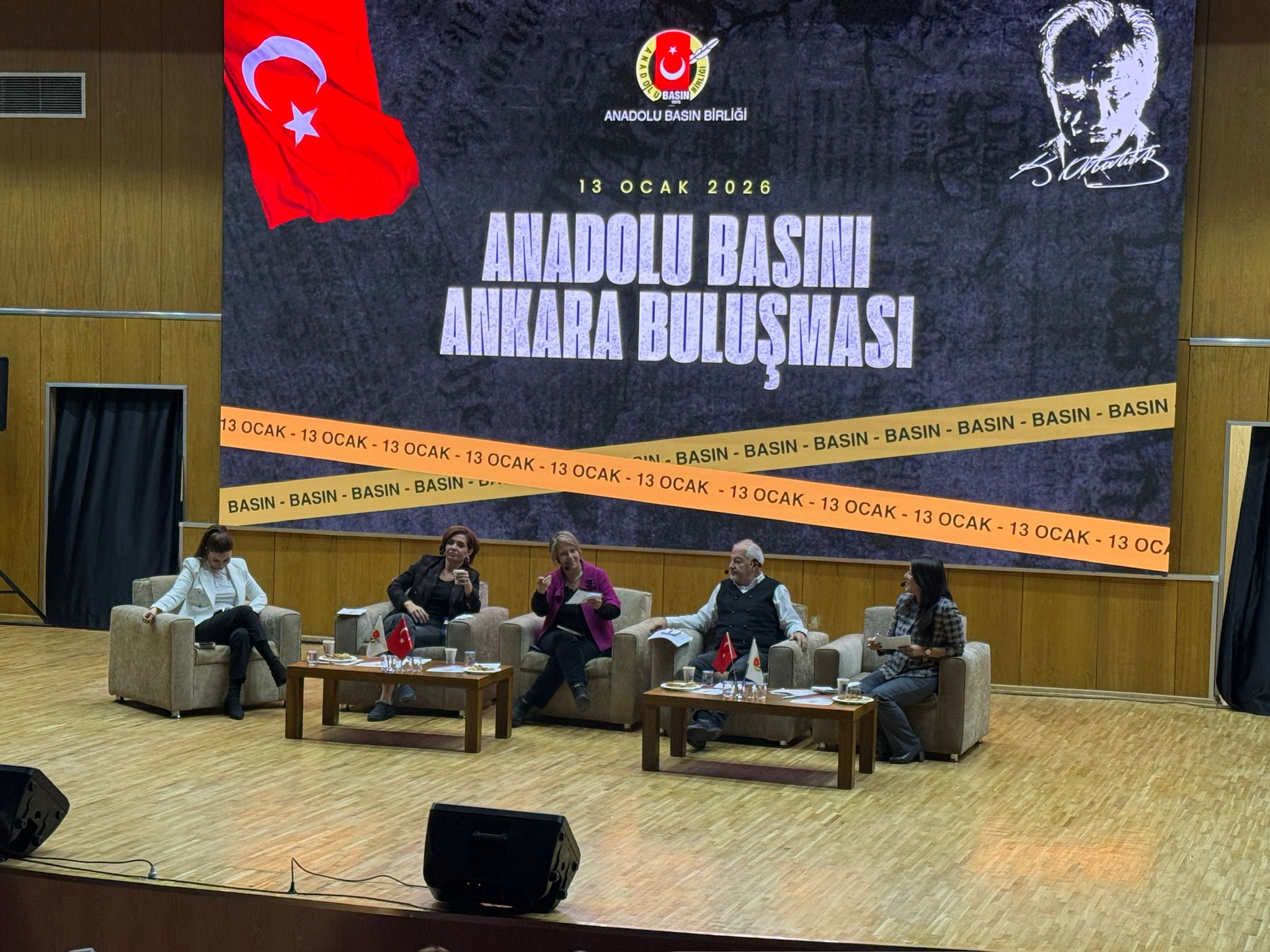 Ankara’da Gazeteciliğin Geleceği Konuşuldu (1)