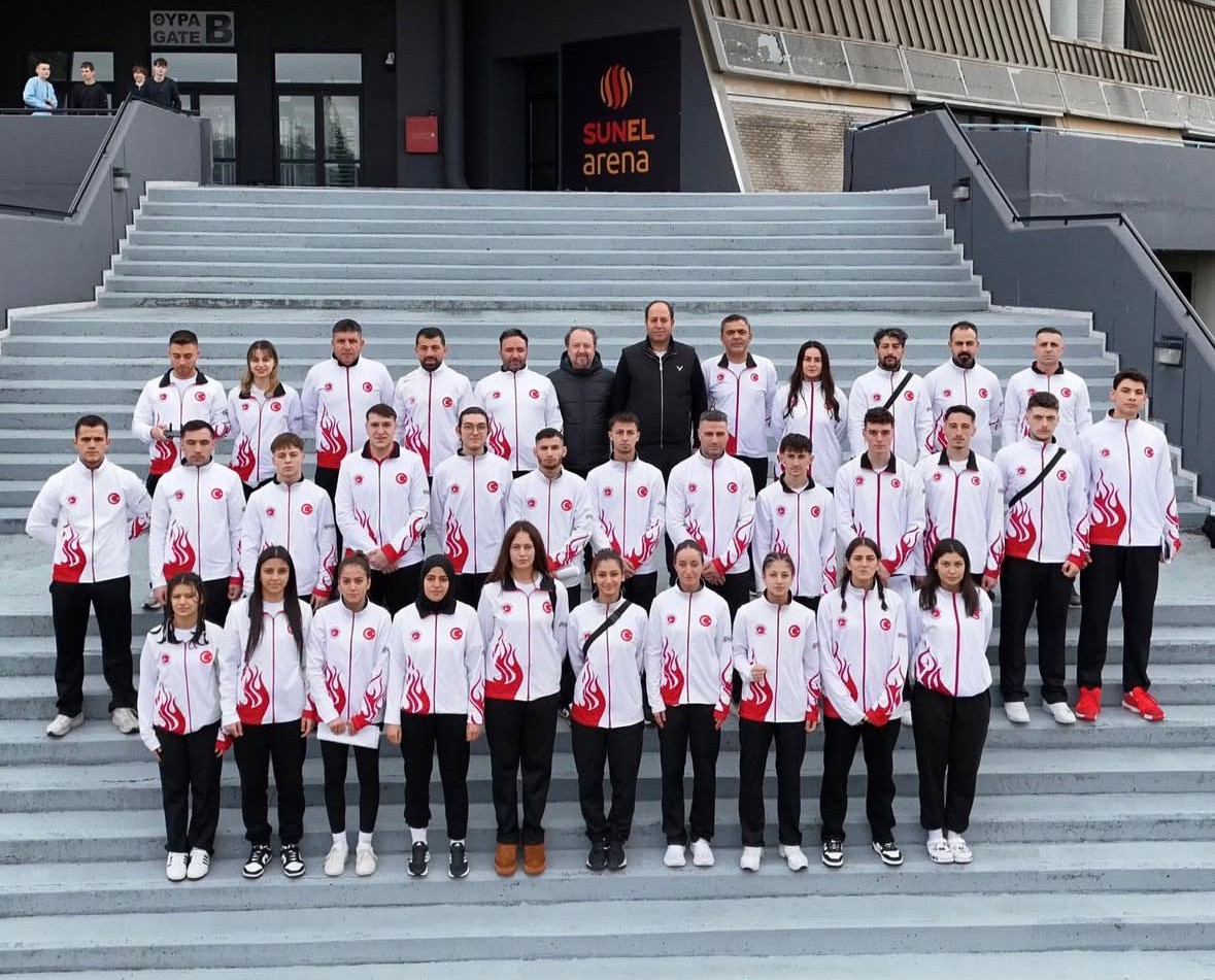 ‘Atom Karınca’ Atina’da Türkiye Için Ter Dökecek (1)