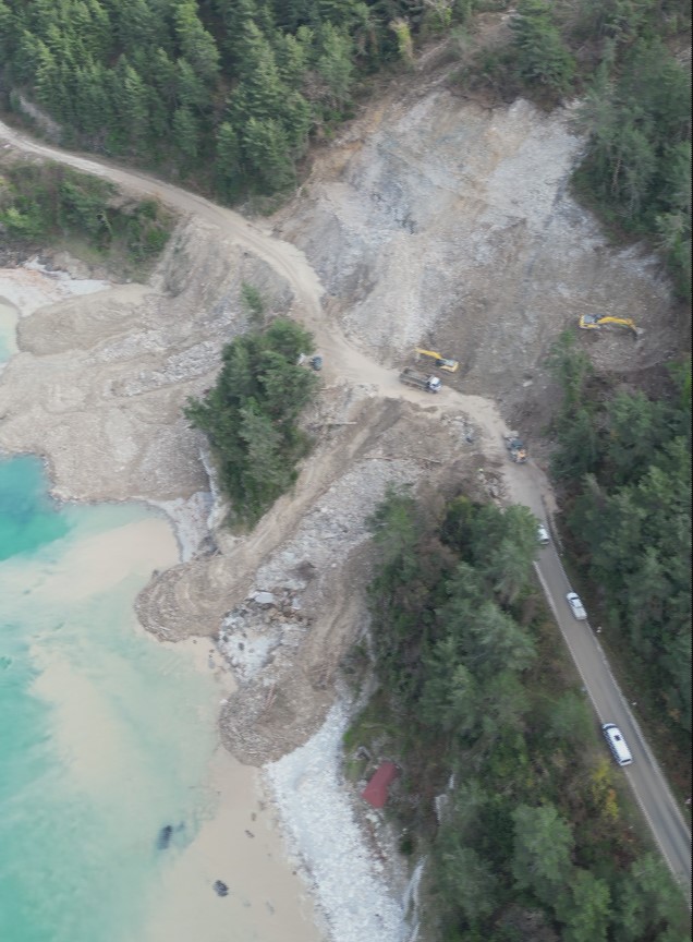 İnebolu Doğanyurt Cide Yolunda Çalışmalar Sürüyor (3)