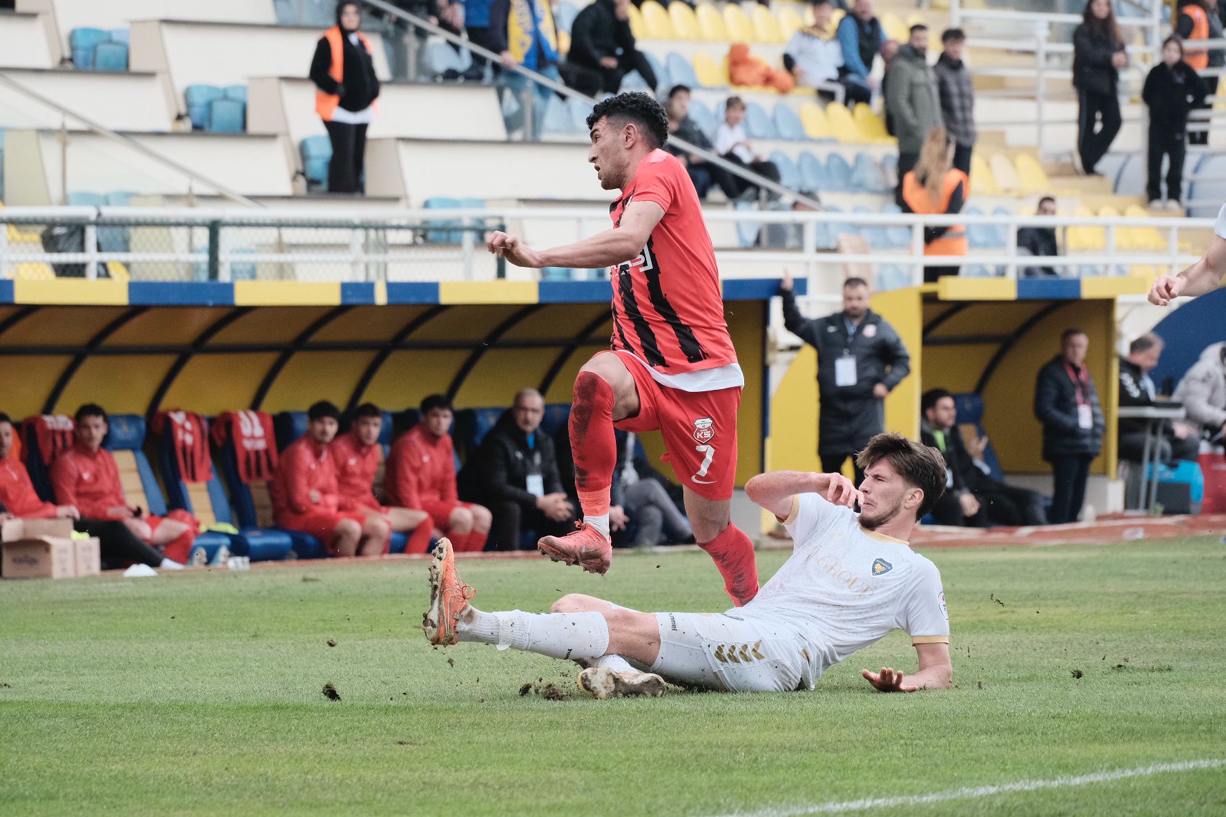 Kadir Ari Vurdu Kastamonuspor Kazandı (3)