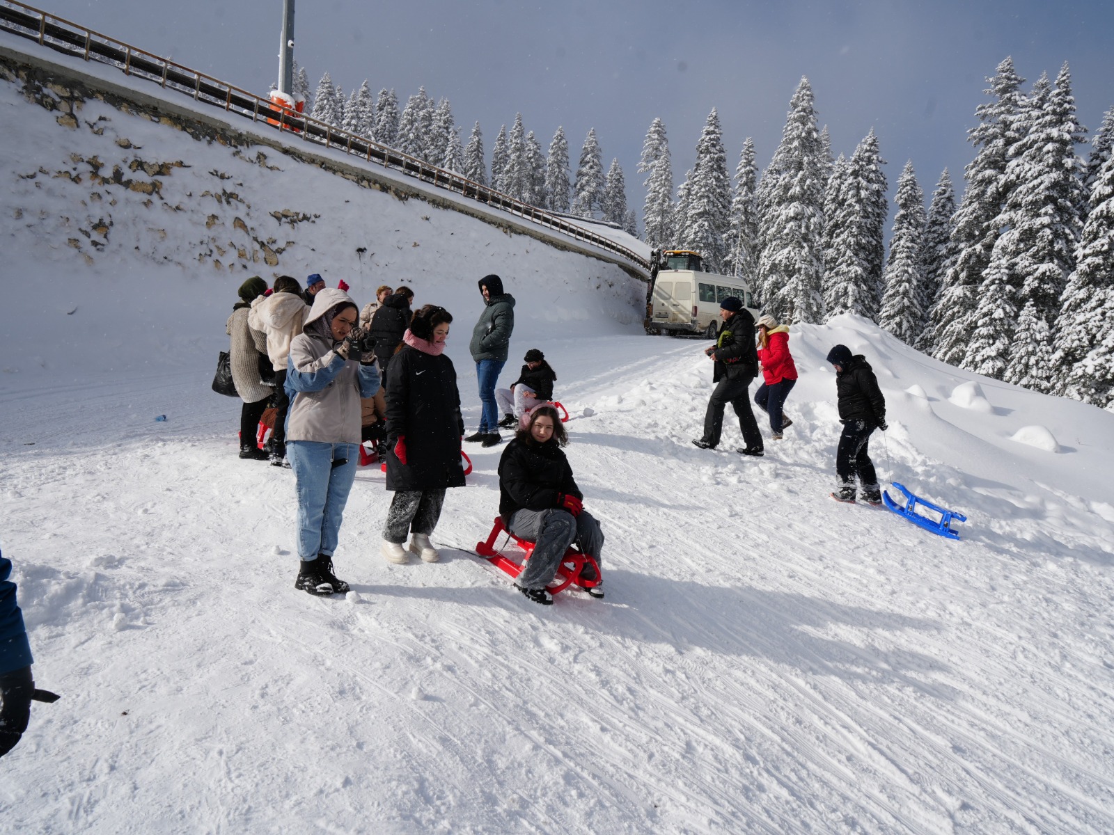 Karneyi Kapan Ilgaza Kostu (1)