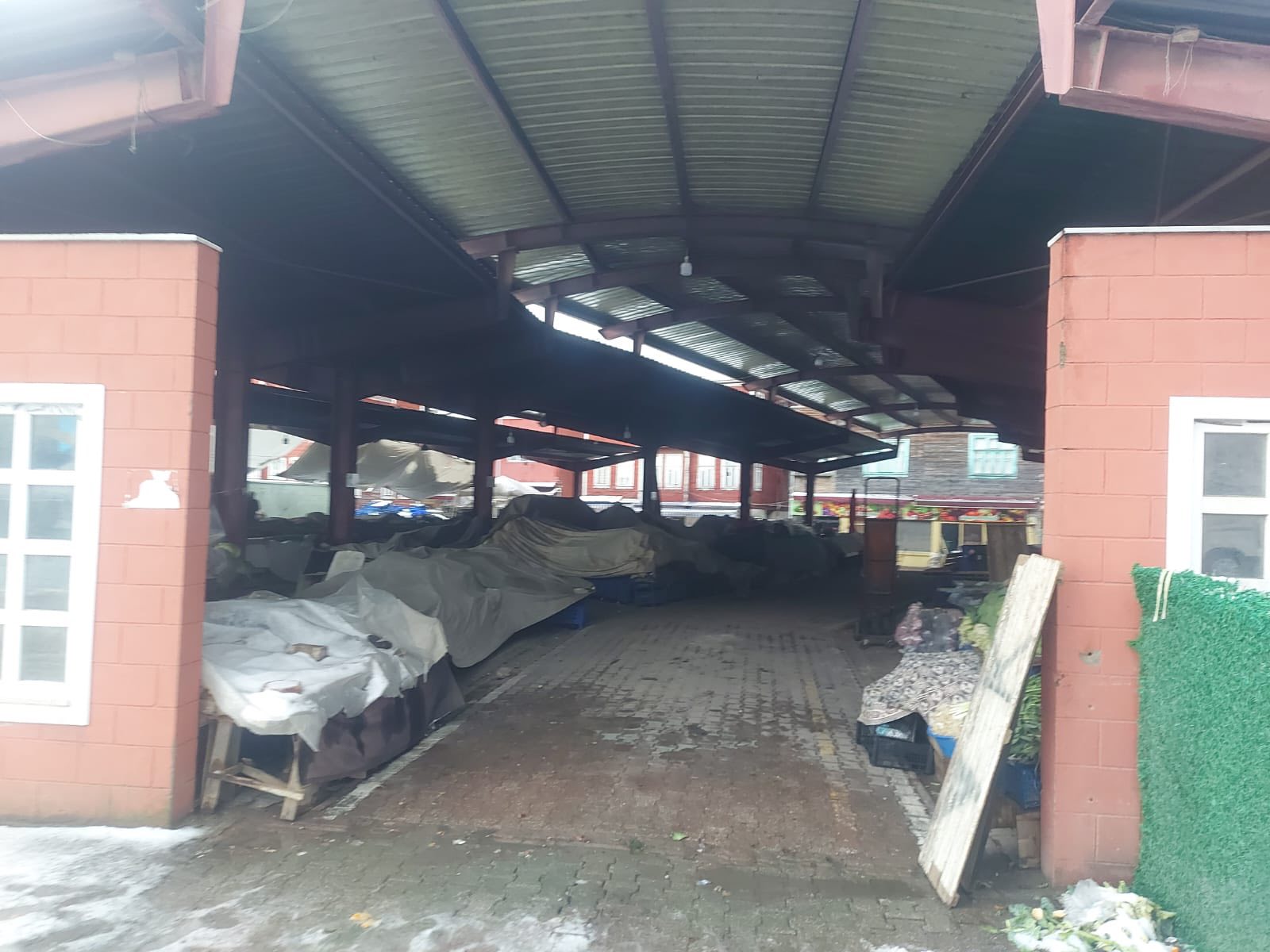 Kastamonu’da Soğuk Pazarları Vurdu! (1)