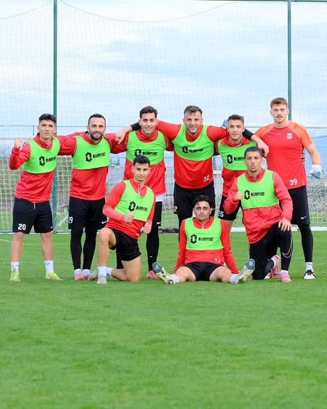 Kırmızı Siyahlılar Kamp Çalışmalarına Başladı (1)