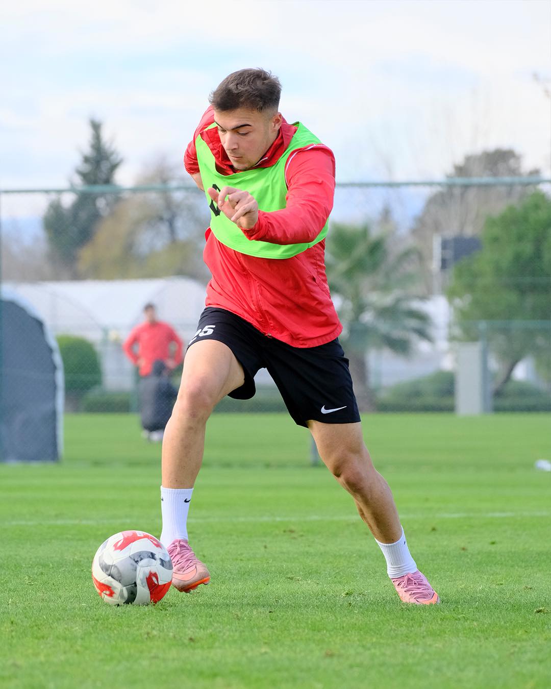 Kırmızı Siyahlılar Kamp Çalışmalarına Başladı (2)