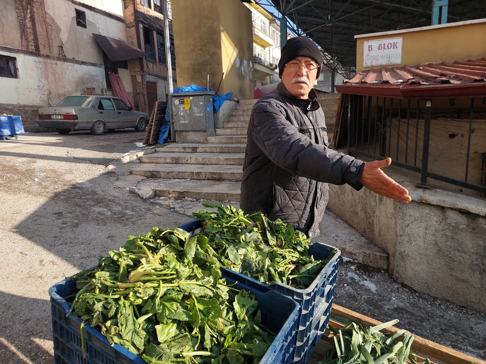 Pazarlar Boş Kaldı! Dondurucu Soğuk Kastamonu Esnafını Vurdu (1)
