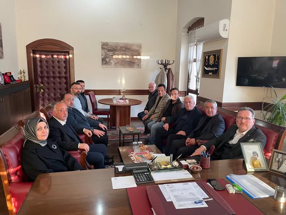 Umreden Dönen Başkana Ak Parti Teşkilatı’ndan Ziyaret (1)