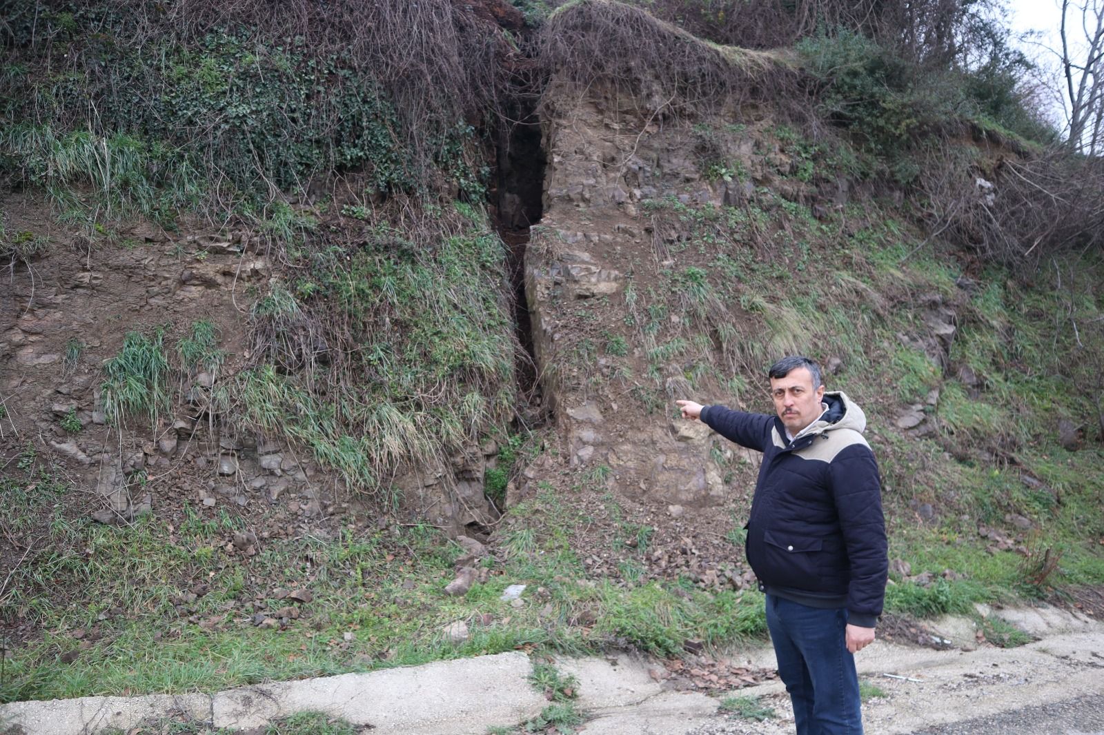 Cide’de 9 Yıldır Korku Içinde Yaşayan Köylüler Çare Bekliyor (1)