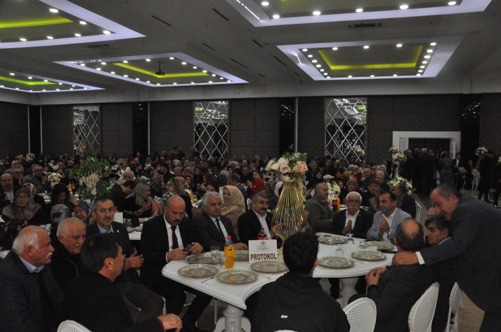 Demir Ve Nazlı Ailelerinin Mutlu Günü Merve Ve Burak Çifti Evlendi (3)