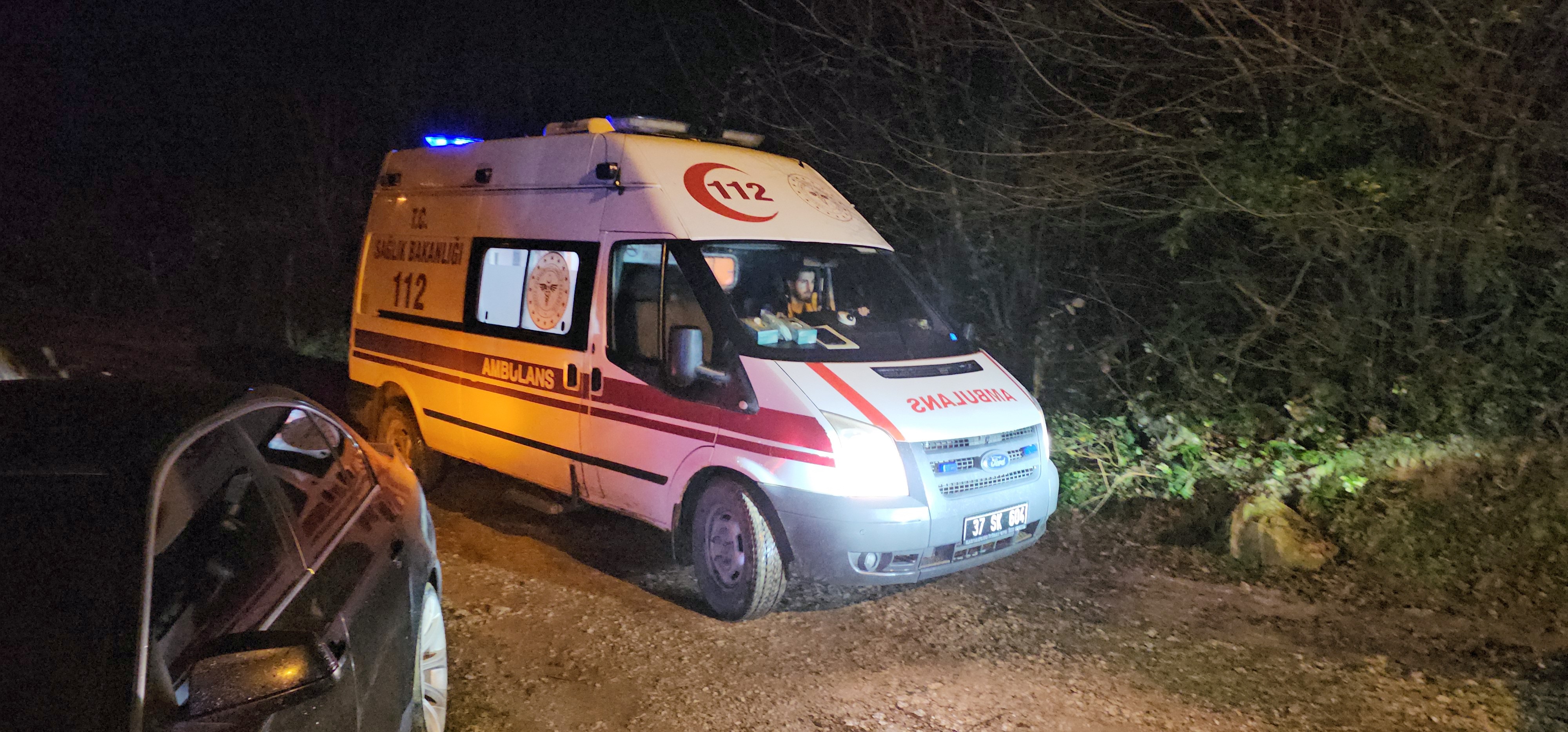 Hisleri Hayat Kurtardı, Kayıp Yaşlı Kadını Ormanda Buldu (2)