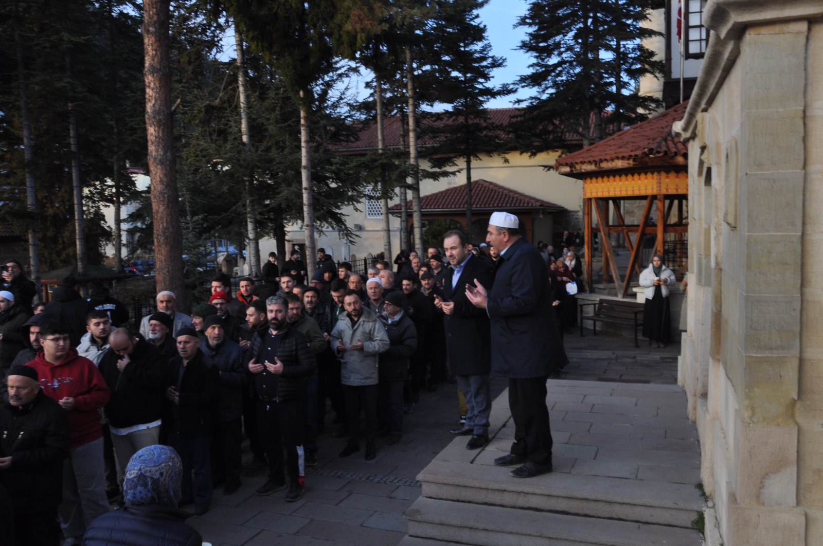 Hz. Pir Şeyh Şaban I Veli Cami Doldu Taştı (3)