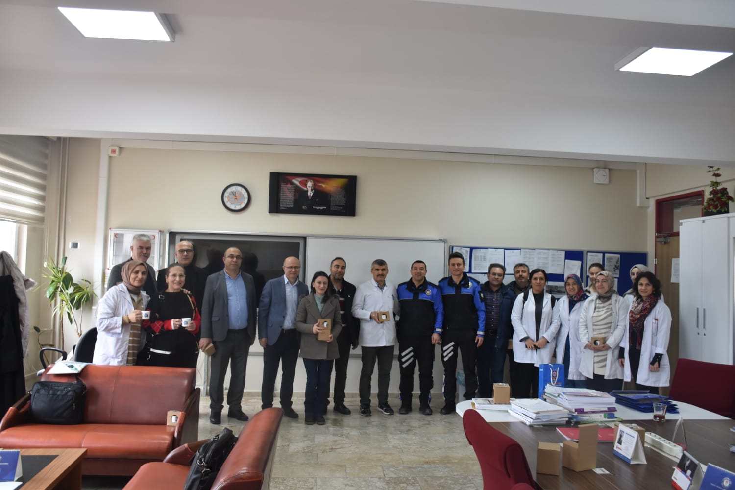 Kastamonu’da Akran Zorbalığı Ve Dolandırıcılığa Karşı Eğitim Seferberliği...... (1)