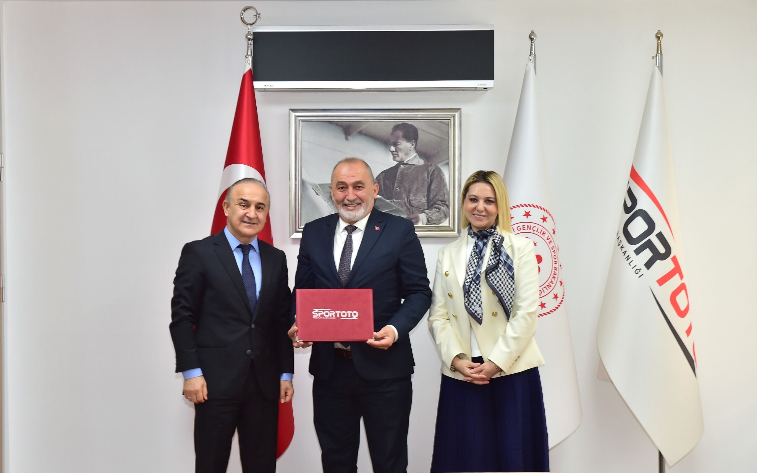 Kastamonu’ya Spor Yağmuru! 3 İlçeye Dev Yatırım (4)