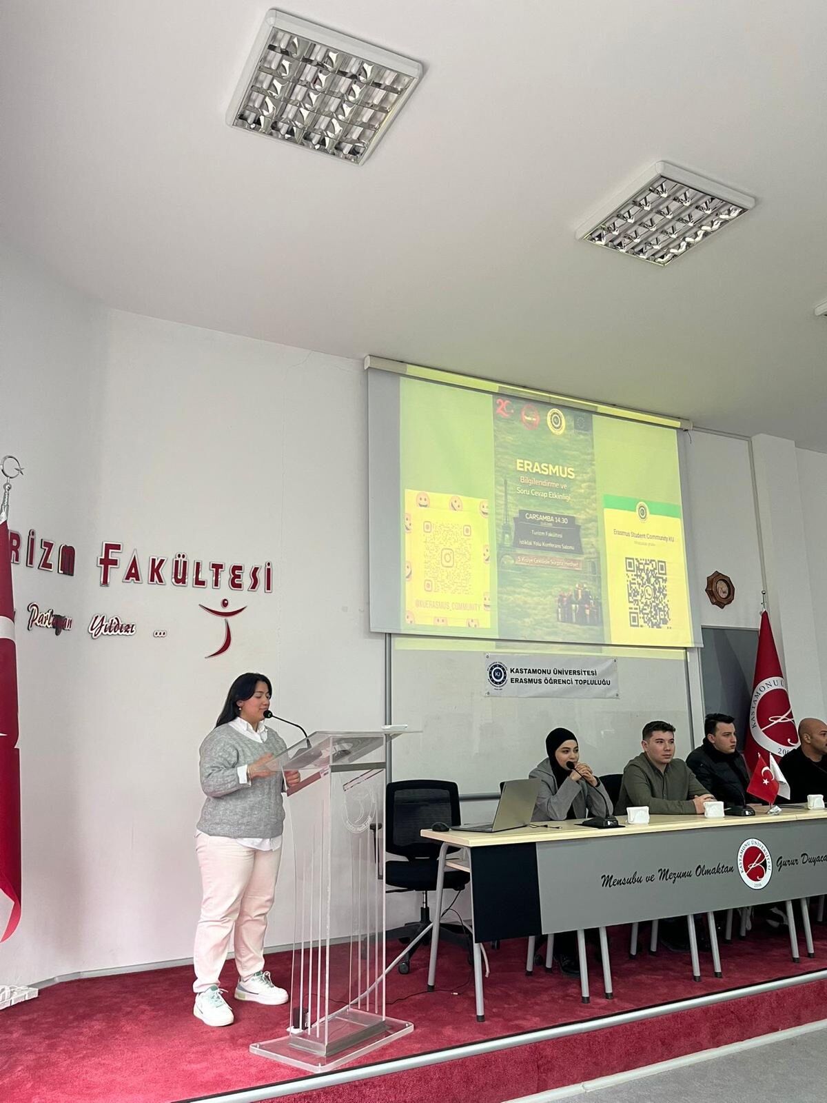 Kü Turizm Fakültesi (1)