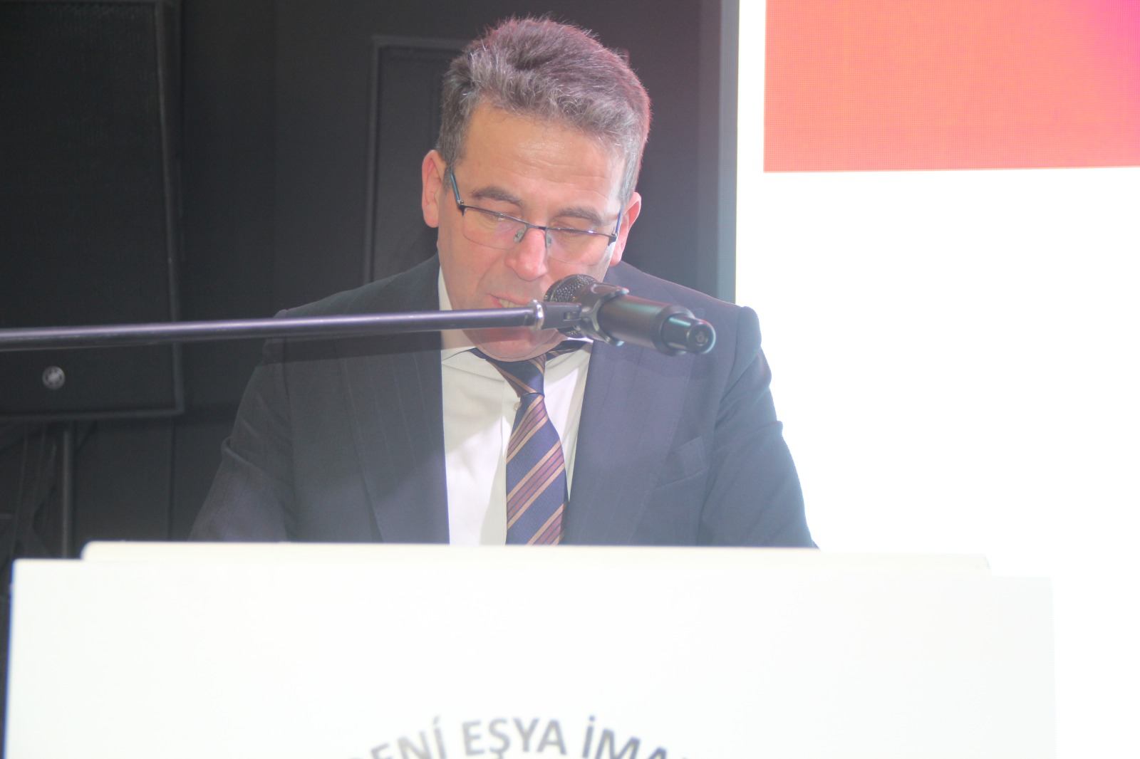 Madeni Eşya Odası’nda Sandıktan Zalimalioğlu Çıktı (1)