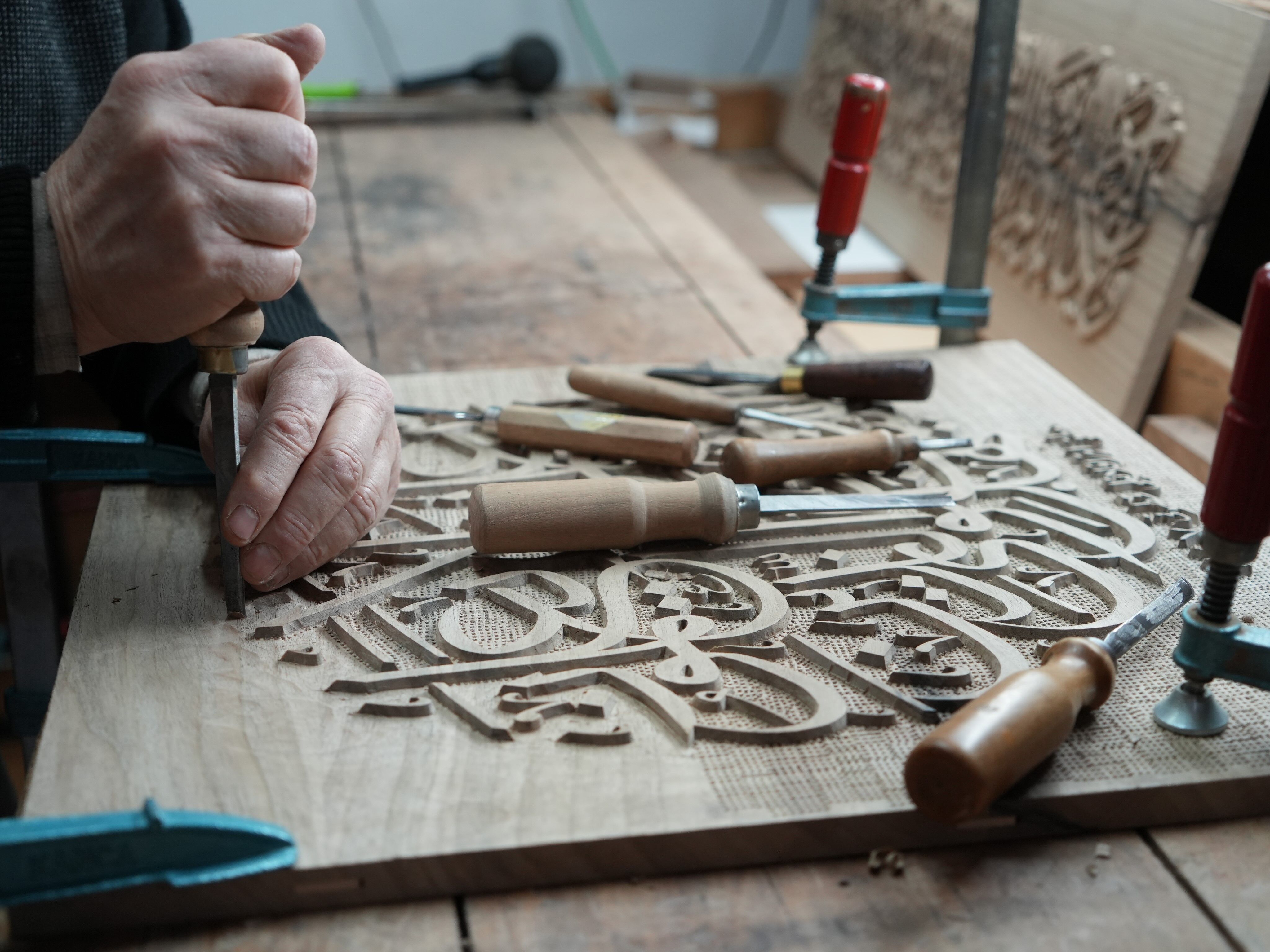 Ayetleri Isleyen Adam (3)