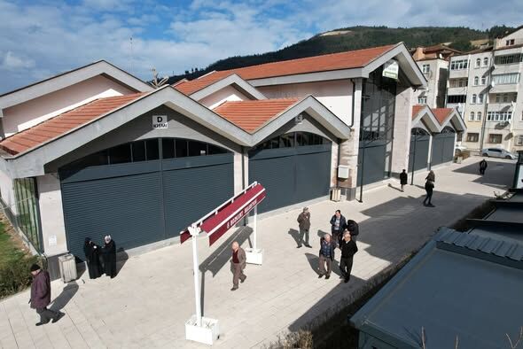 Bozkurt’ta Pazar Yeri Ramazan’da Gönül Sofrasına Dönüştü (3)