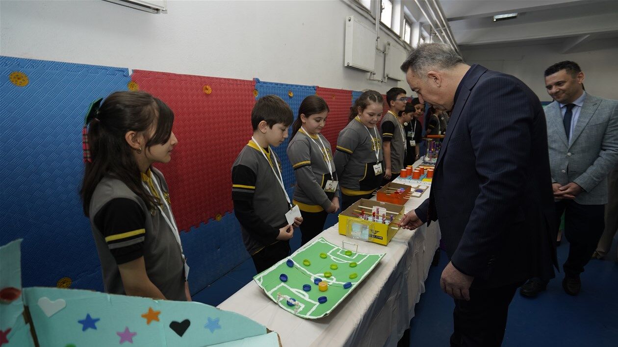 Candaroğulları’nda Atıklar Sanata Dönüştü (2)