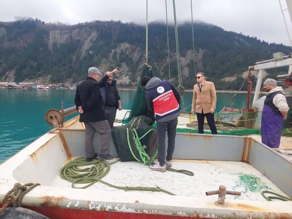 Catalzeytin Su Urunleri Denetimi Suruyor (2)