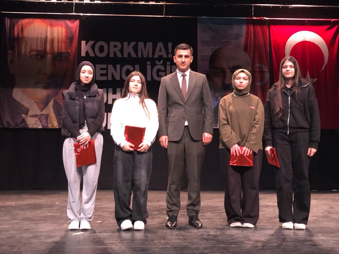 Cide’de İstiklal Marşı’nın Kabulü Için Program Düzenlendi (2)