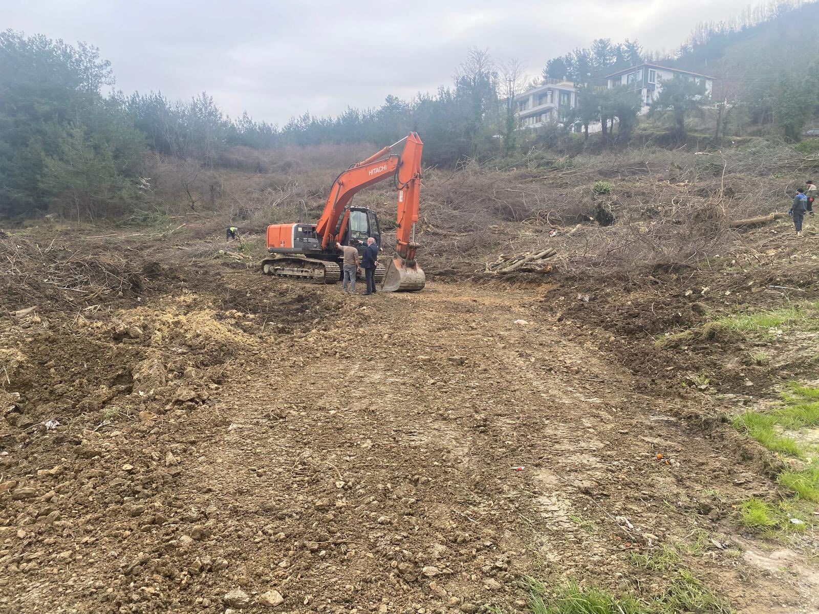 Cide’de Toki̇ Konutlarının Yapımına Başlandı (2)