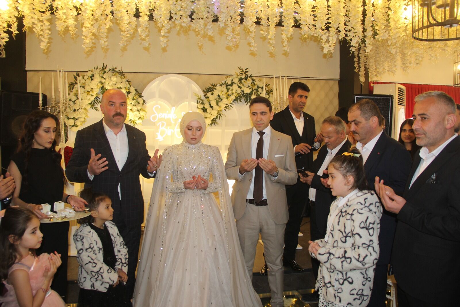 Demircioğlu Ve Tekinışık Ailesinin Mutlu Günü (1)