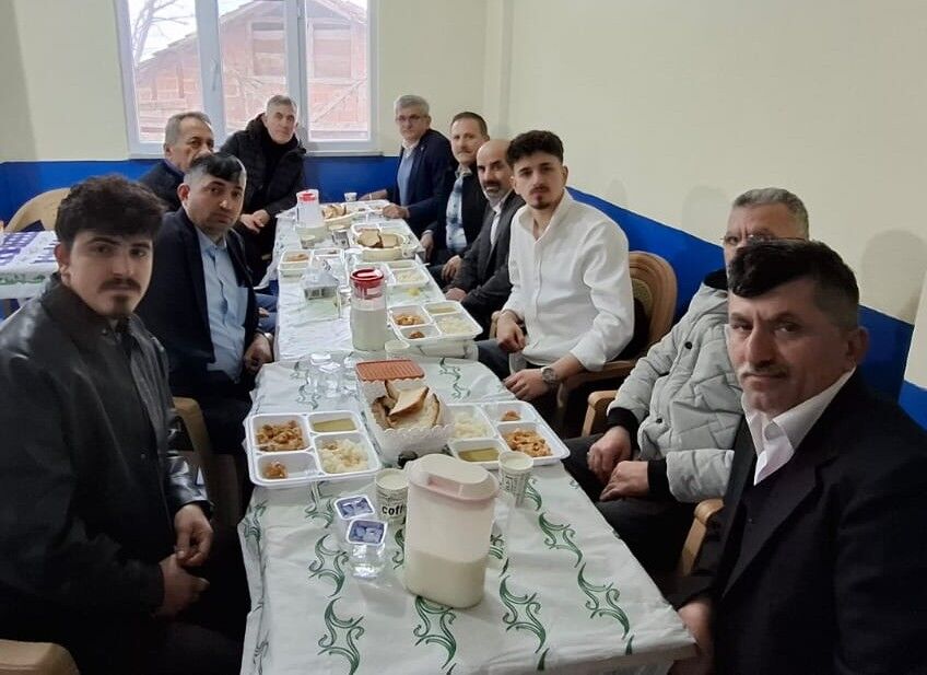 Ersizler'de Geleneksel Pilav Şöleni Coşkusu (3)