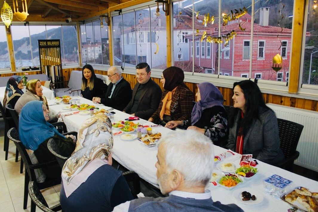 İnebolu Huzurevi’nde “Gönül Sofrası Kuruldu (2)