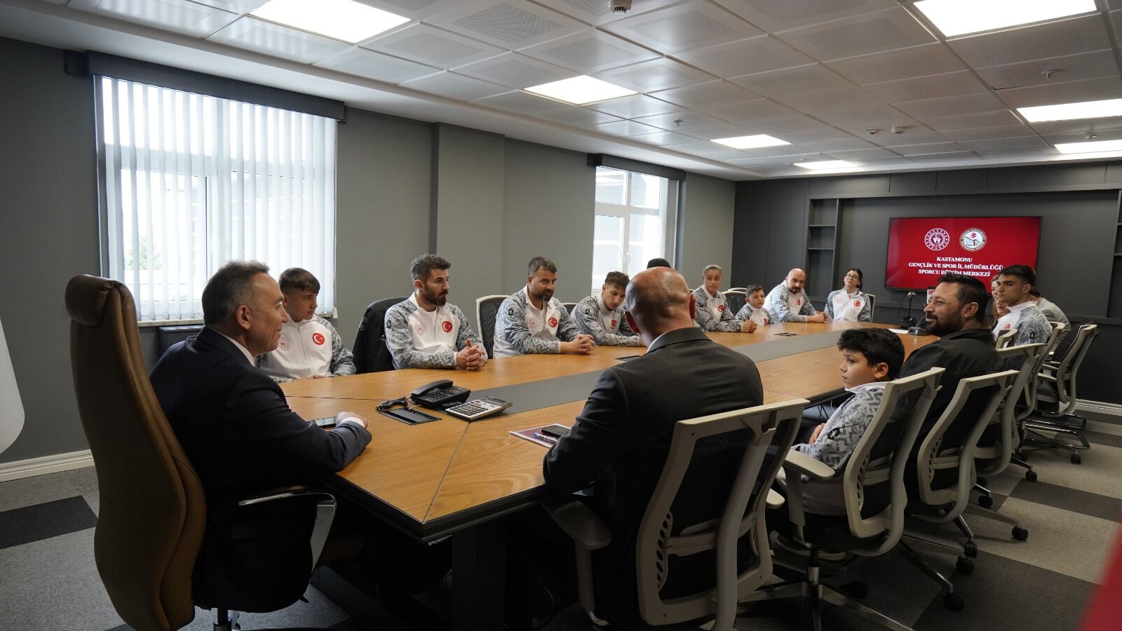 Kastamonu İl Müdürü Kuşcu, Sem Sporcularıyla Bir Araya Geldi (2)