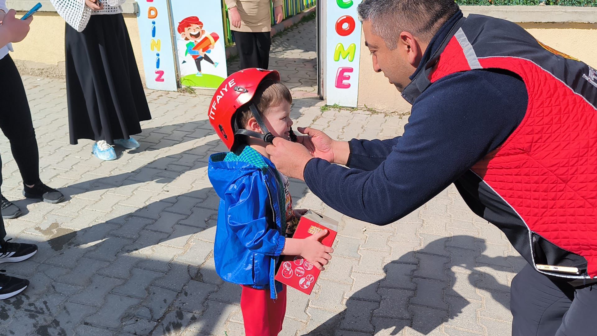 Kastamonu İtfaiyesinden Minik Gönüllüye Unutulmaz Sürpriz (4)