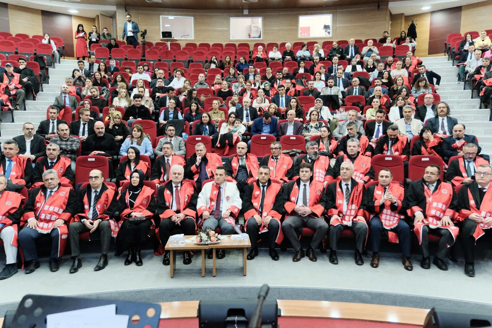 Kastamonu Universtesi 89 Akademisyen Cubbe Giydi (5)