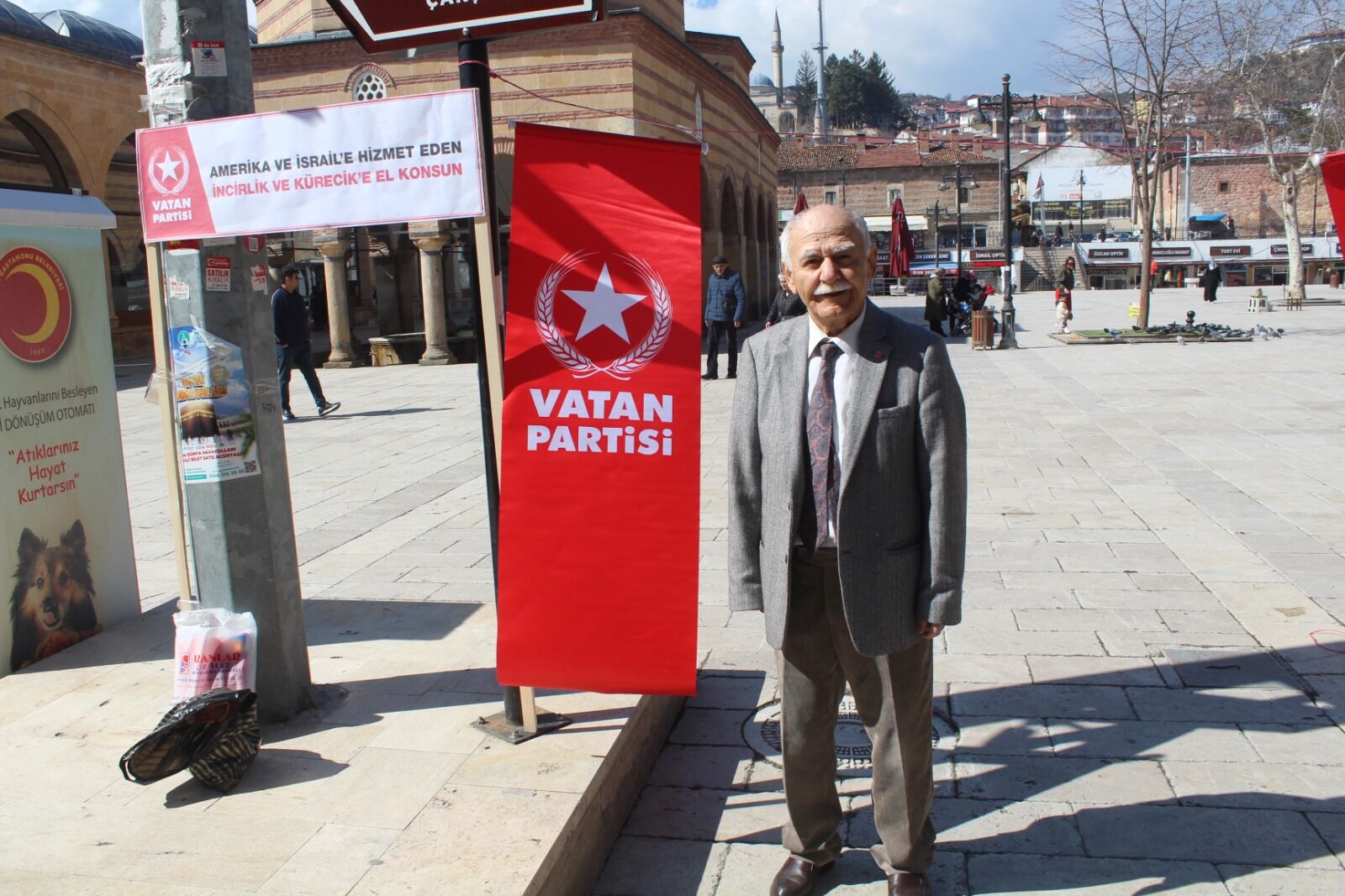 Kastamonu'da Vatan Partisi İncirlik Ve Kürecik Üssü Için Imza Topluyor (2)