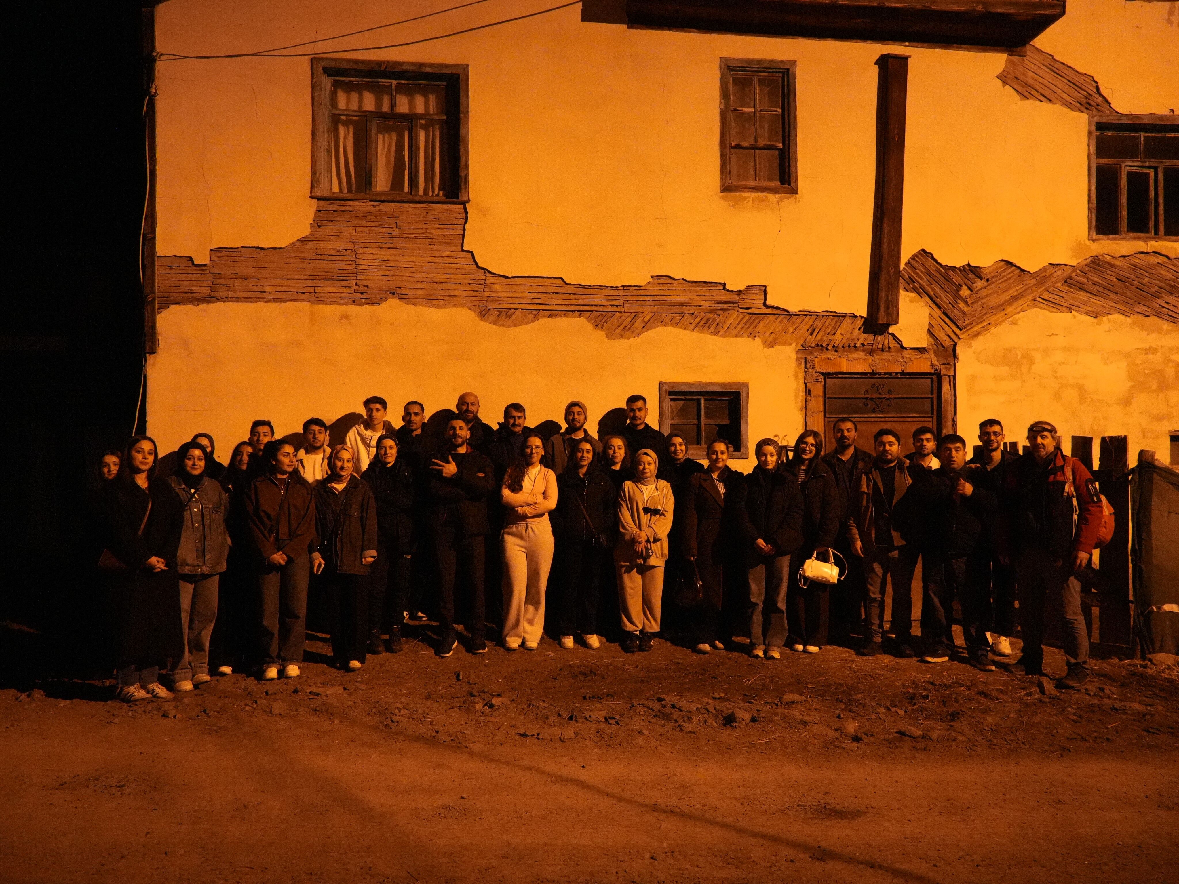 Öğrenciler Oruçlarını Çavuşlu Köyünde Açtılar (3)